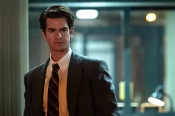 Эндрю Гарфилд впервые посмотрел "Гарри Поттера" и оскорбил Дж.К. Роулинг