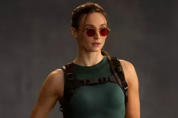 Съемки "Расхитительницы гробниц" с Софи Тернер остановлены