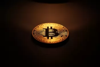 ИИ сократил бюджет фильма о создателе биткоина в четыре раза