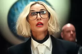 Деми Мур снимется в кулинарном триллере "Тиран" с Шарлиз Терон