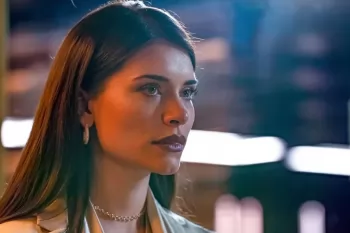 Звезда "Уборщицы" намекнула на роль Чужо-женщины в фильмах DC
