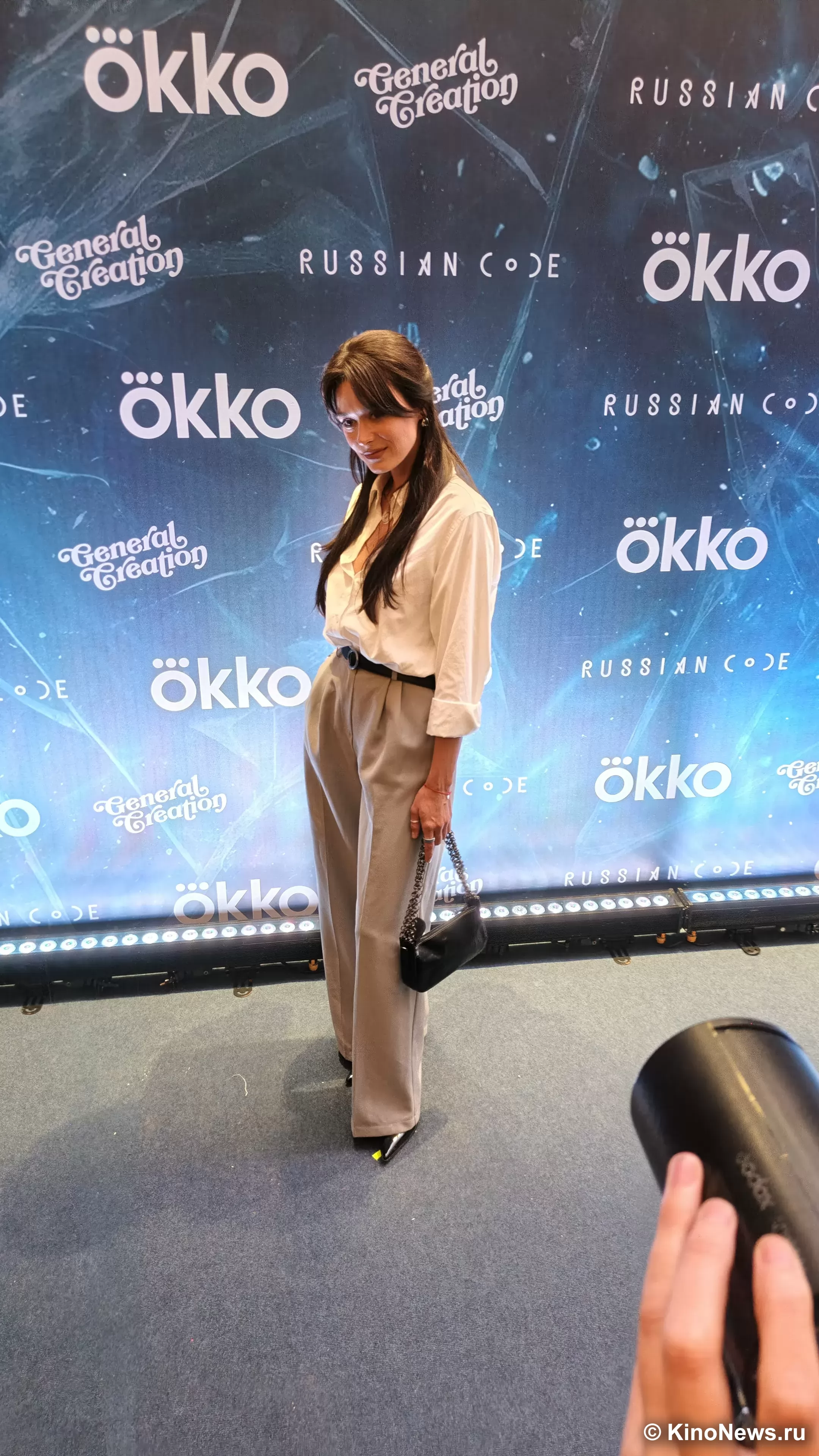 Фотография N 270886 из фотогалереи "Премьера сериала "На льду" в Москве"