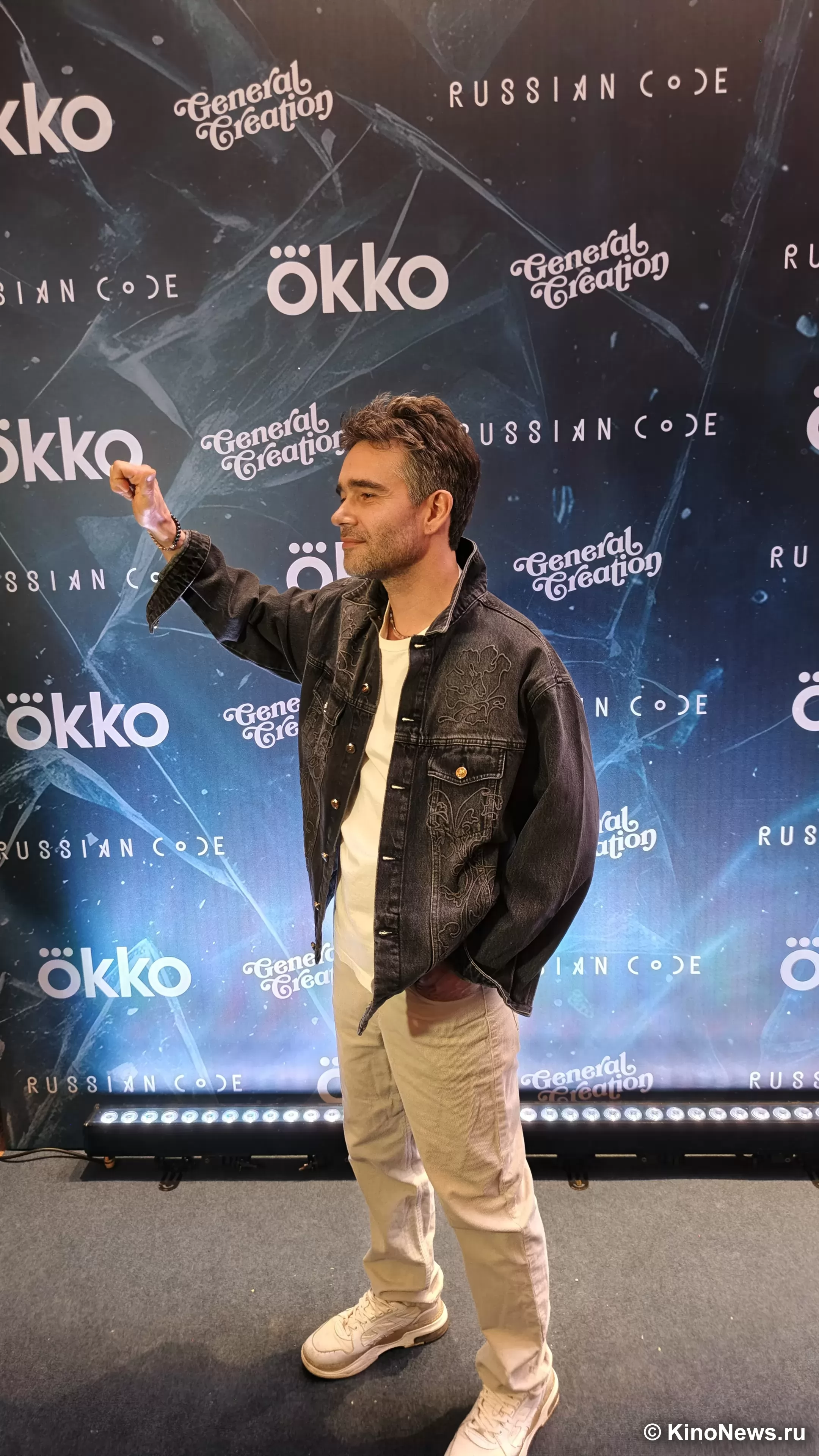 Фотография N 270877 из фотогалереи "Премьера сериала "На льду" в Москве"