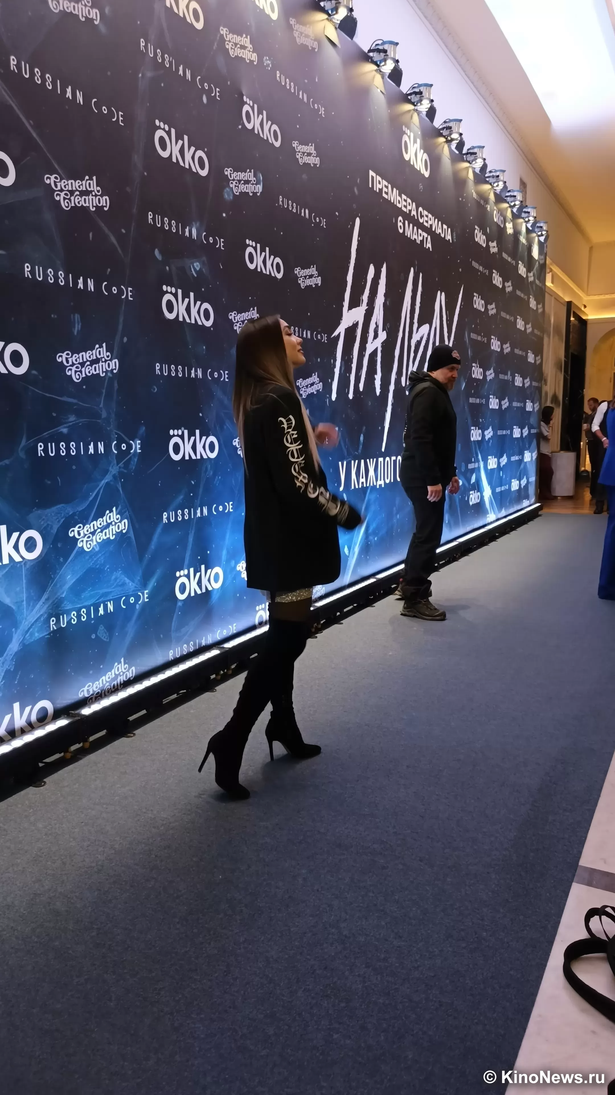 Фотография N 270897 из фотогалереи "Премьера сериала "На льду" в Москве"