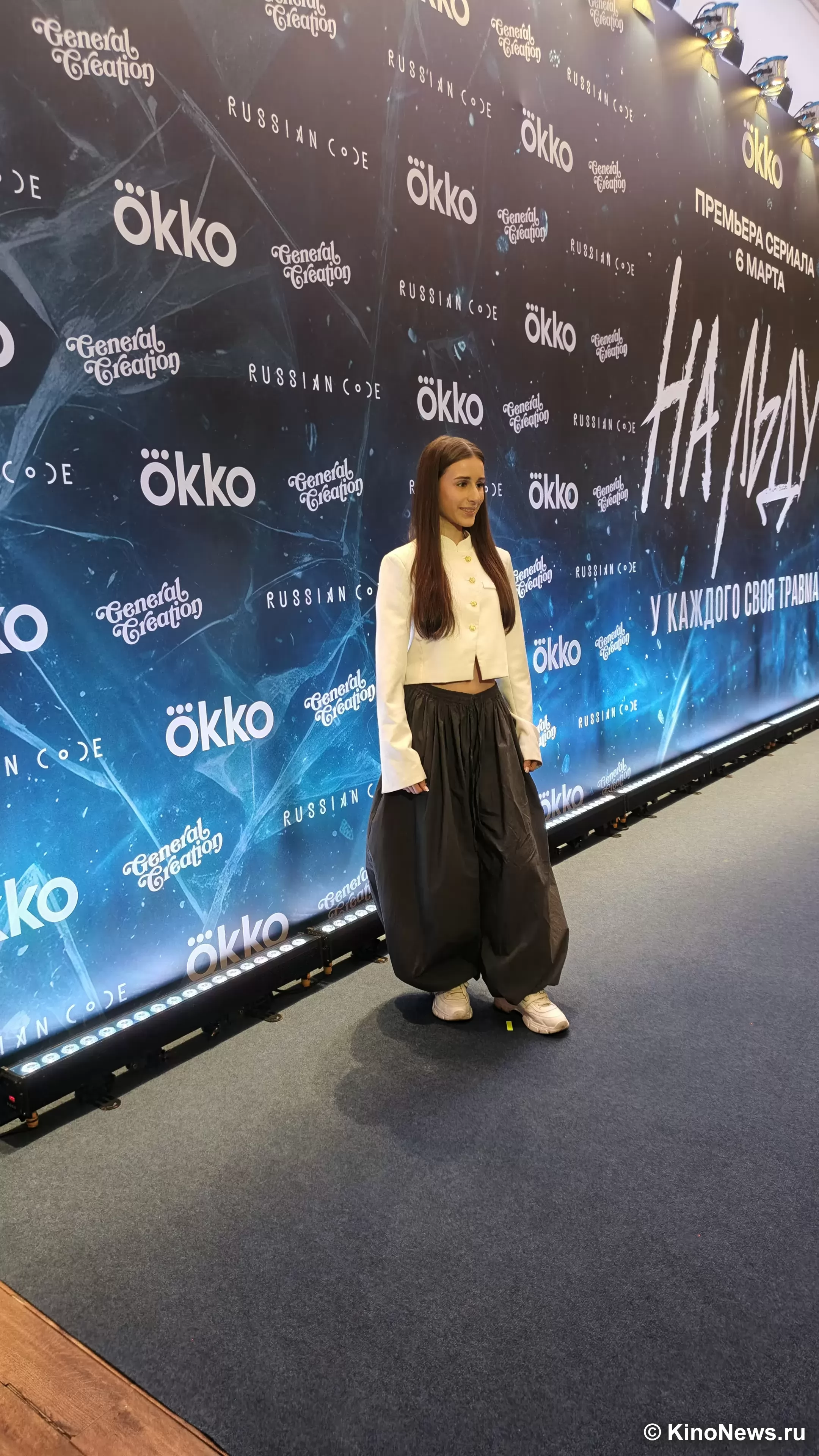 Фотография N 270898 из фотогалереи "Премьера сериала "На льду" в Москве"