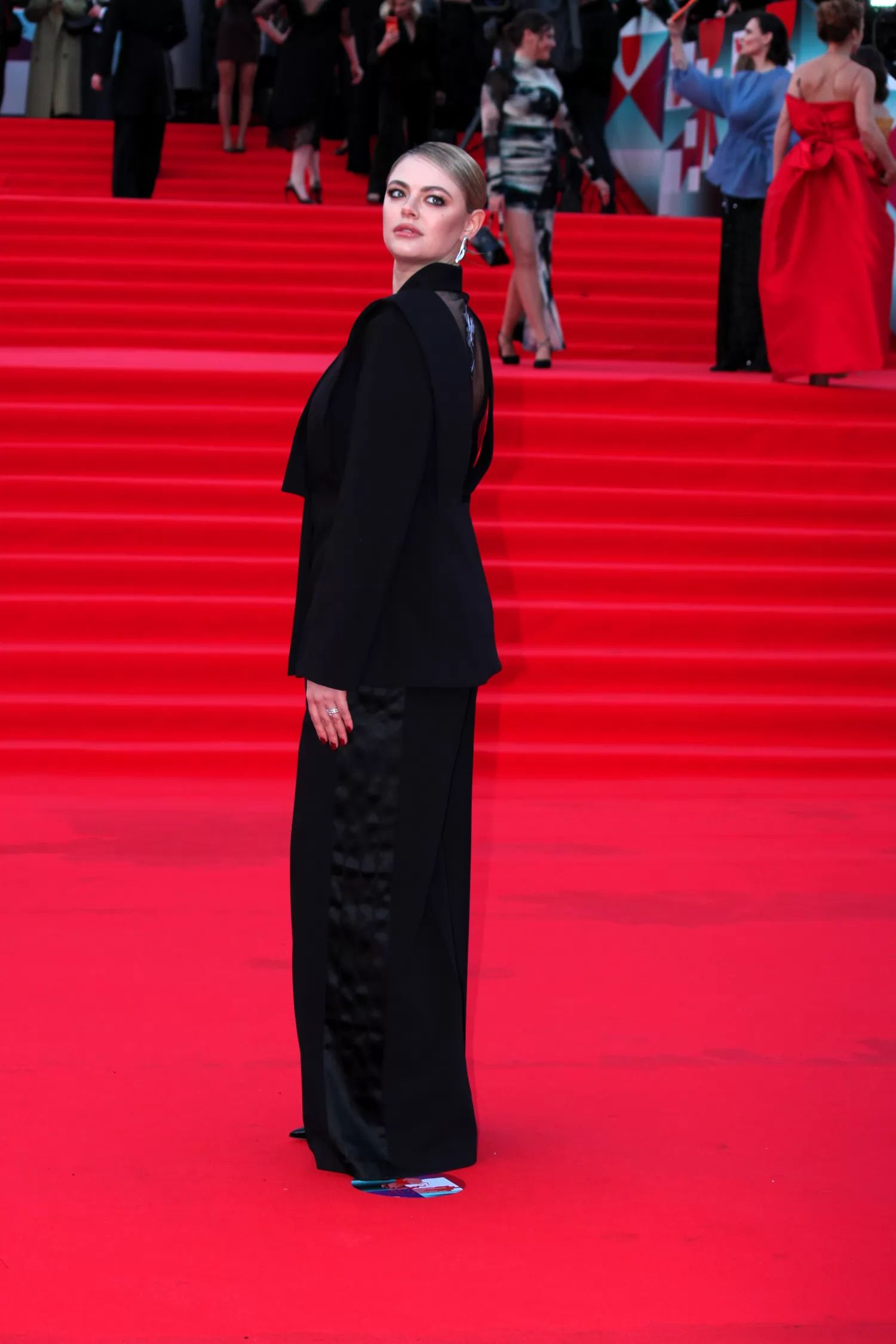 Фотография N 272491 из фотогалереи "Церемония открытия 48-го Московского кинофестиваля"