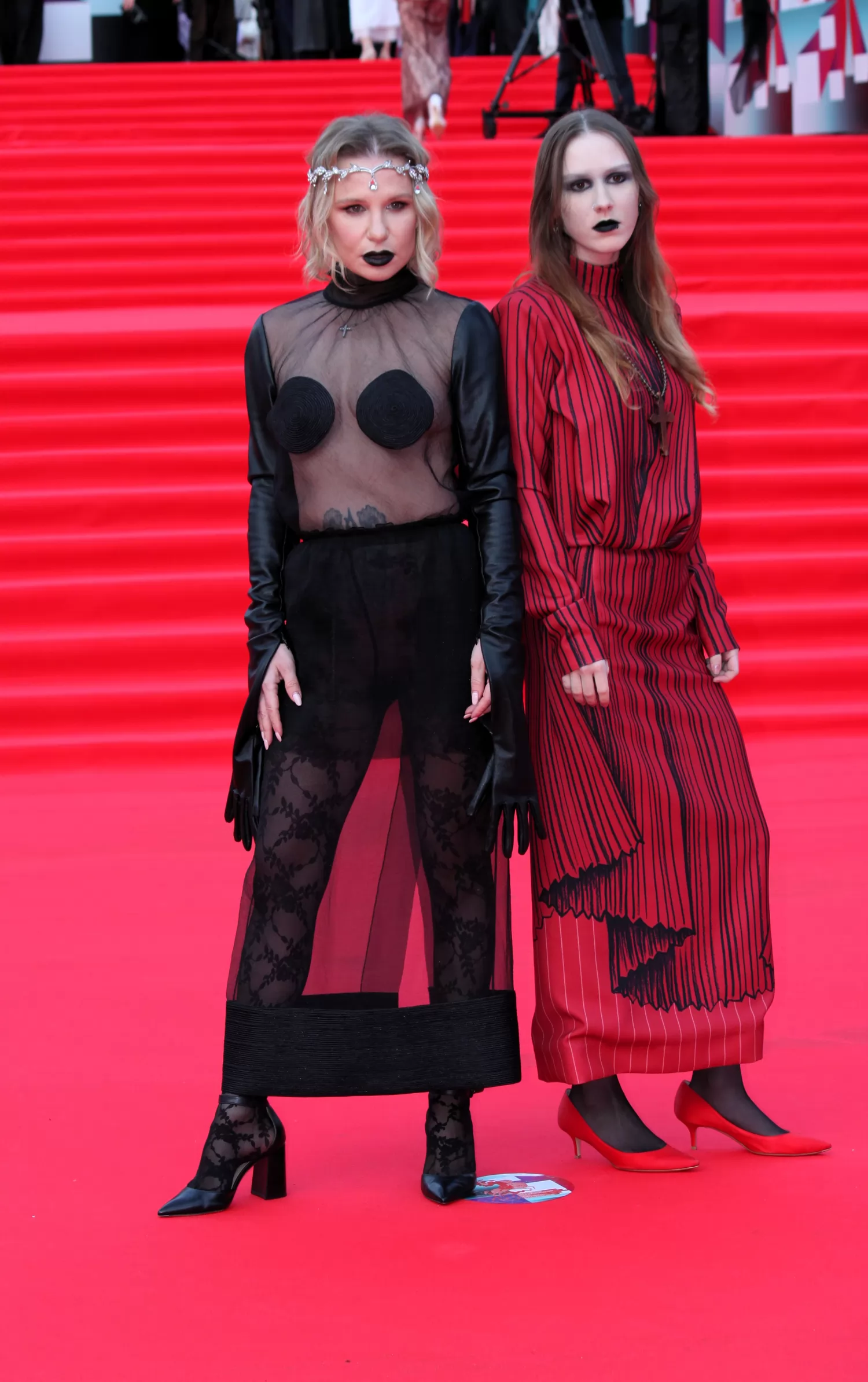 Фотография N 272404 из фотогалереи "Церемония открытия 48-го Московского кинофестиваля"