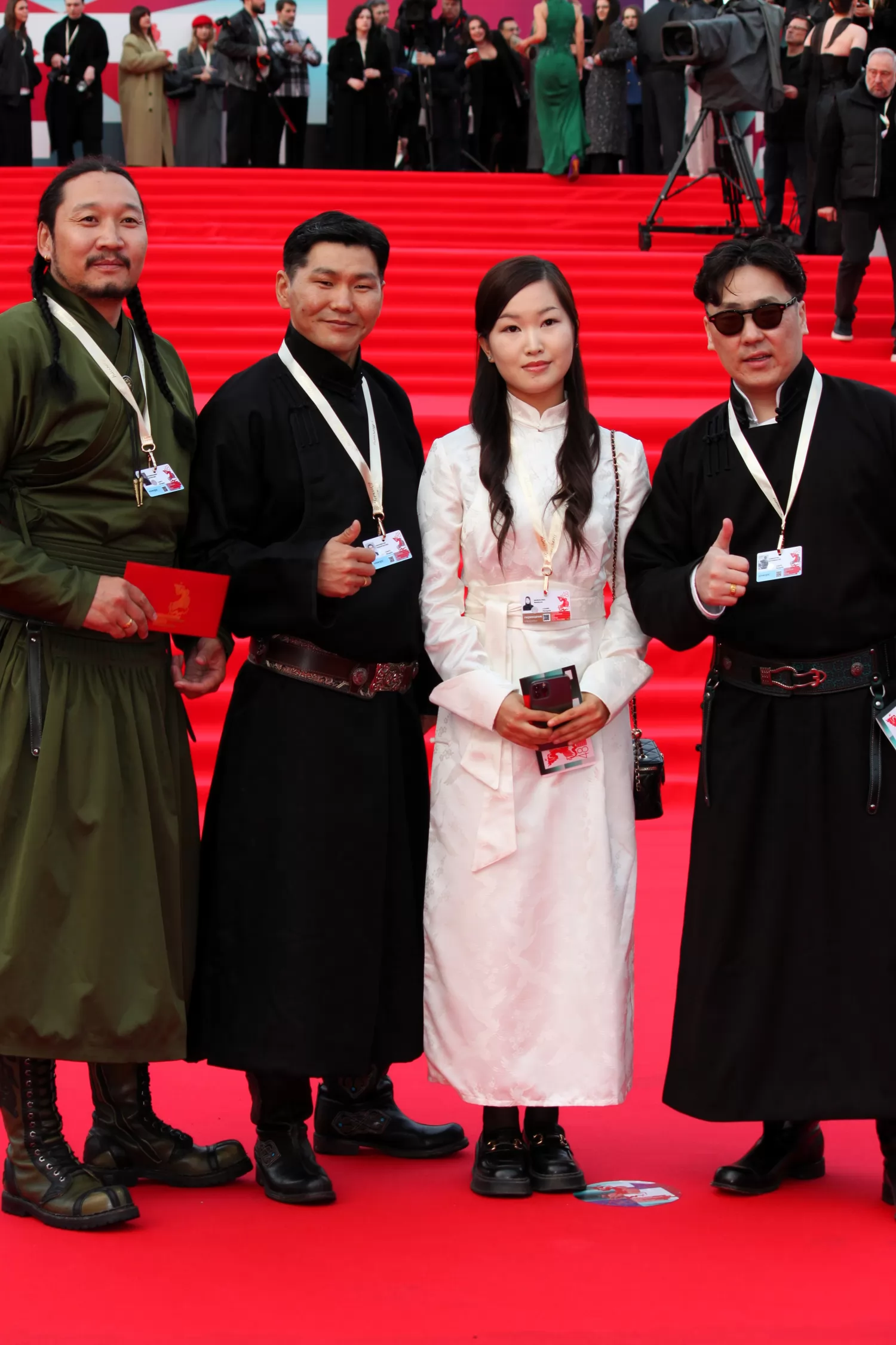 Фотография N 272423 из фотогалереи "Церемония открытия 48-го Московского кинофестиваля"