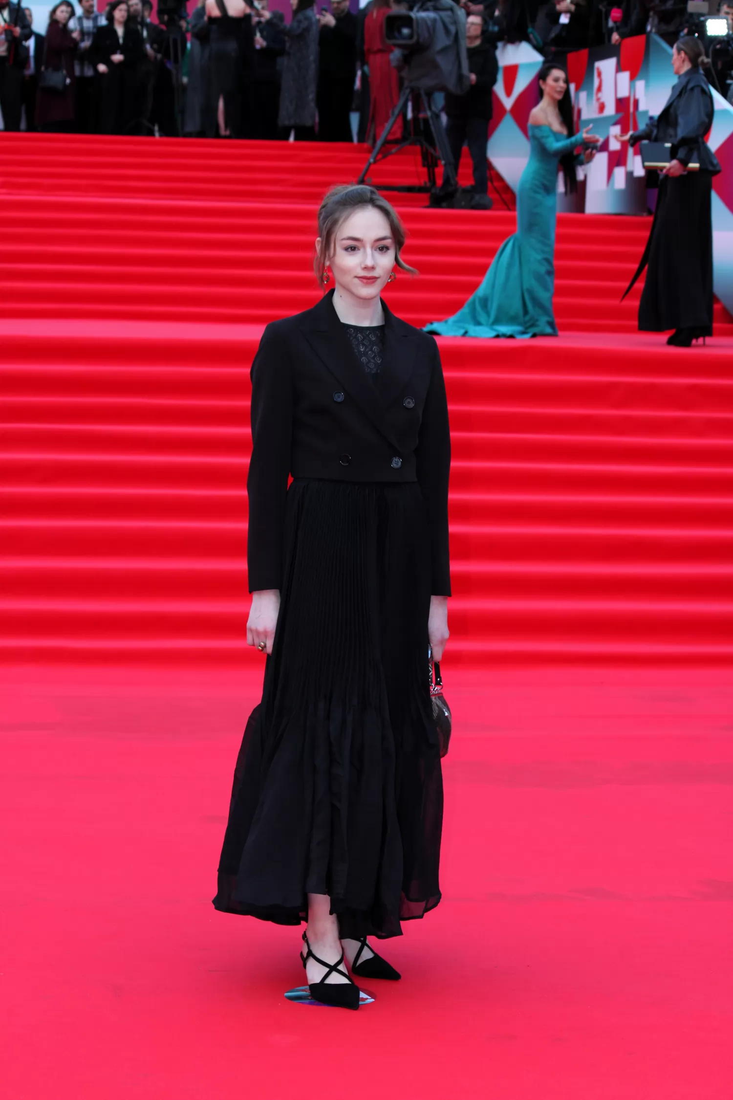 Фотография N 272429 из фотогалереи "Церемония открытия 48-го Московского кинофестиваля"