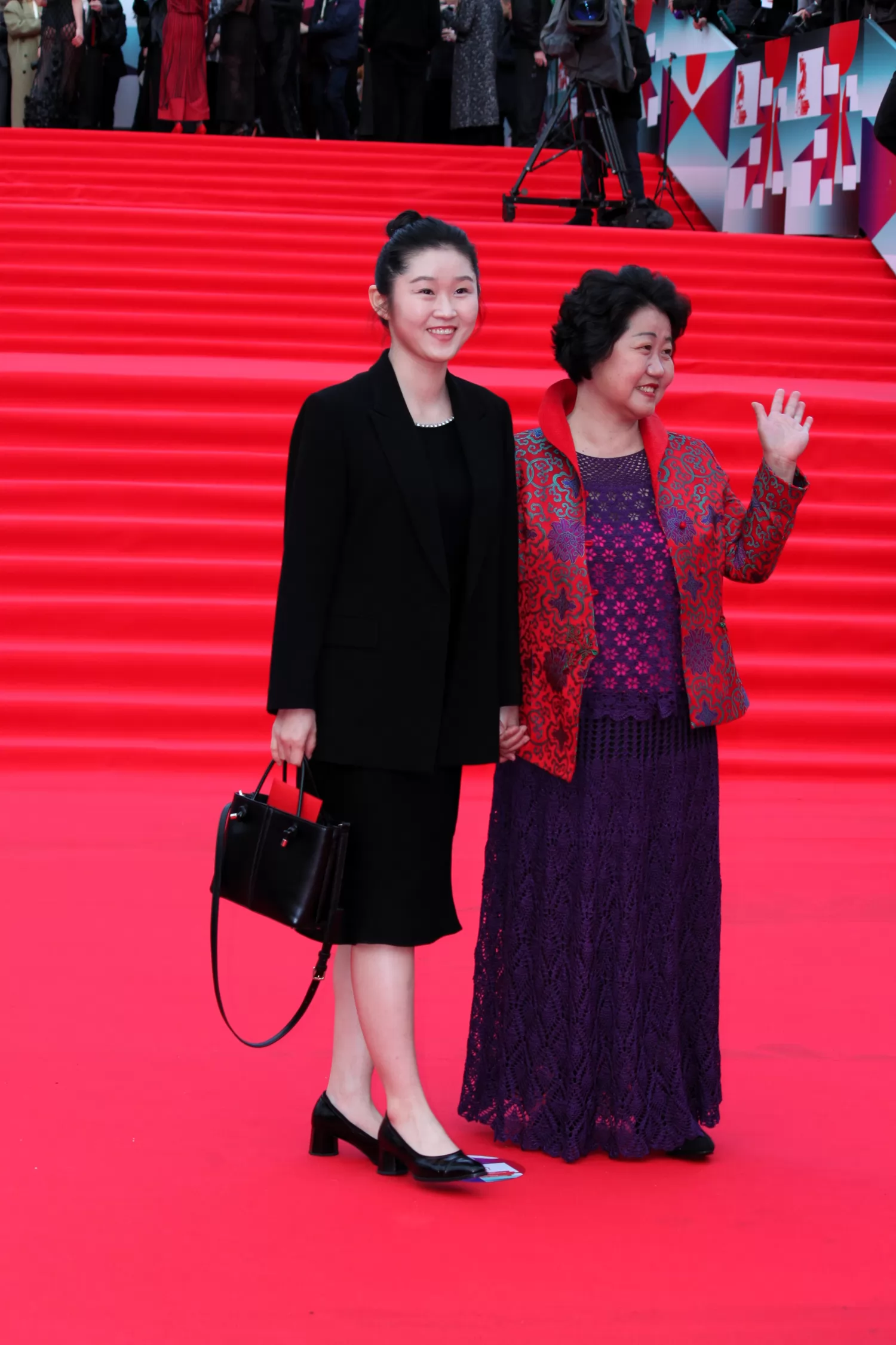 Фотография N 272432 из фотогалереи "Церемония открытия 48-го Московского кинофестиваля"