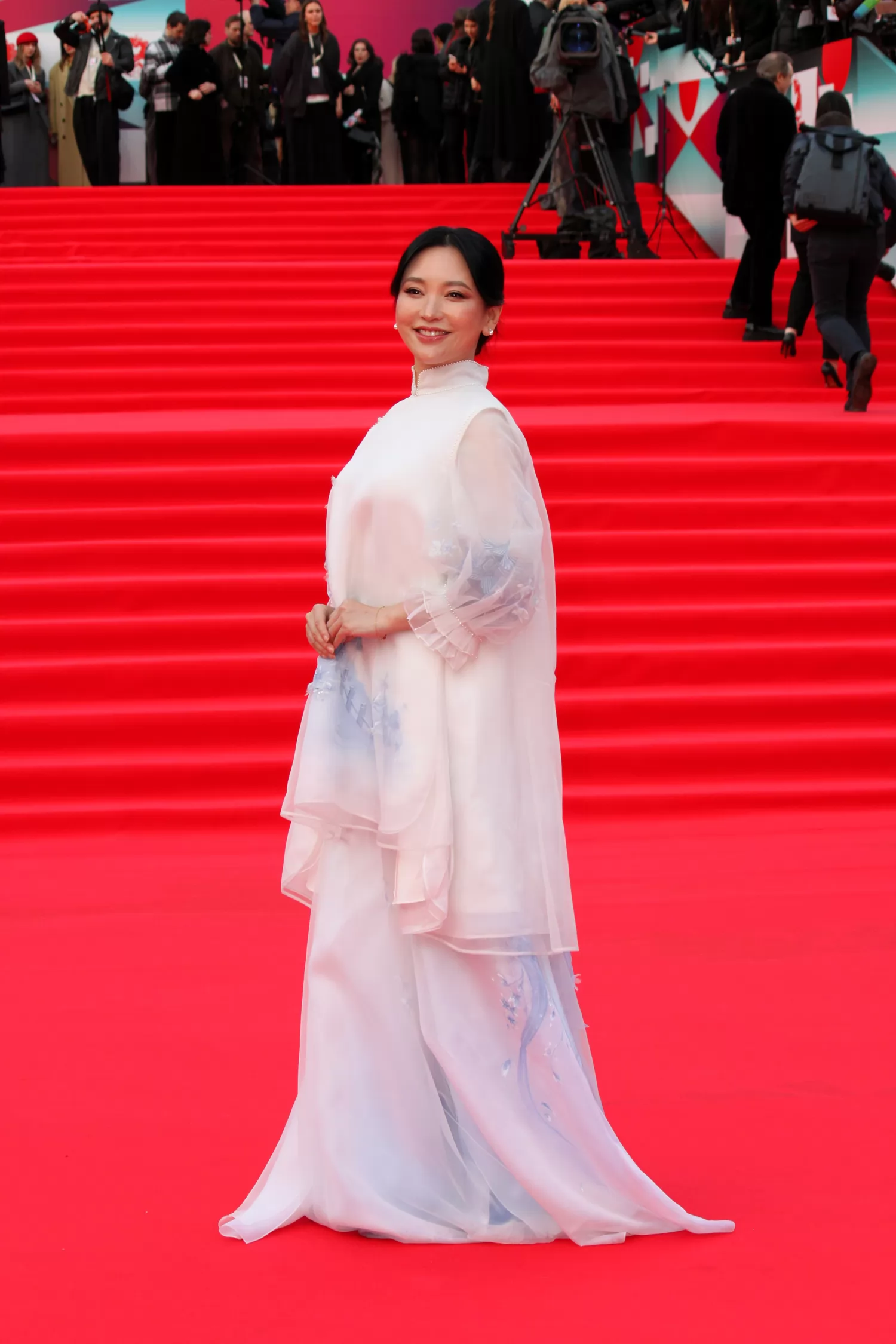 Фотография N 272441 из фотогалереи "Церемония открытия 48-го Московского кинофестиваля"