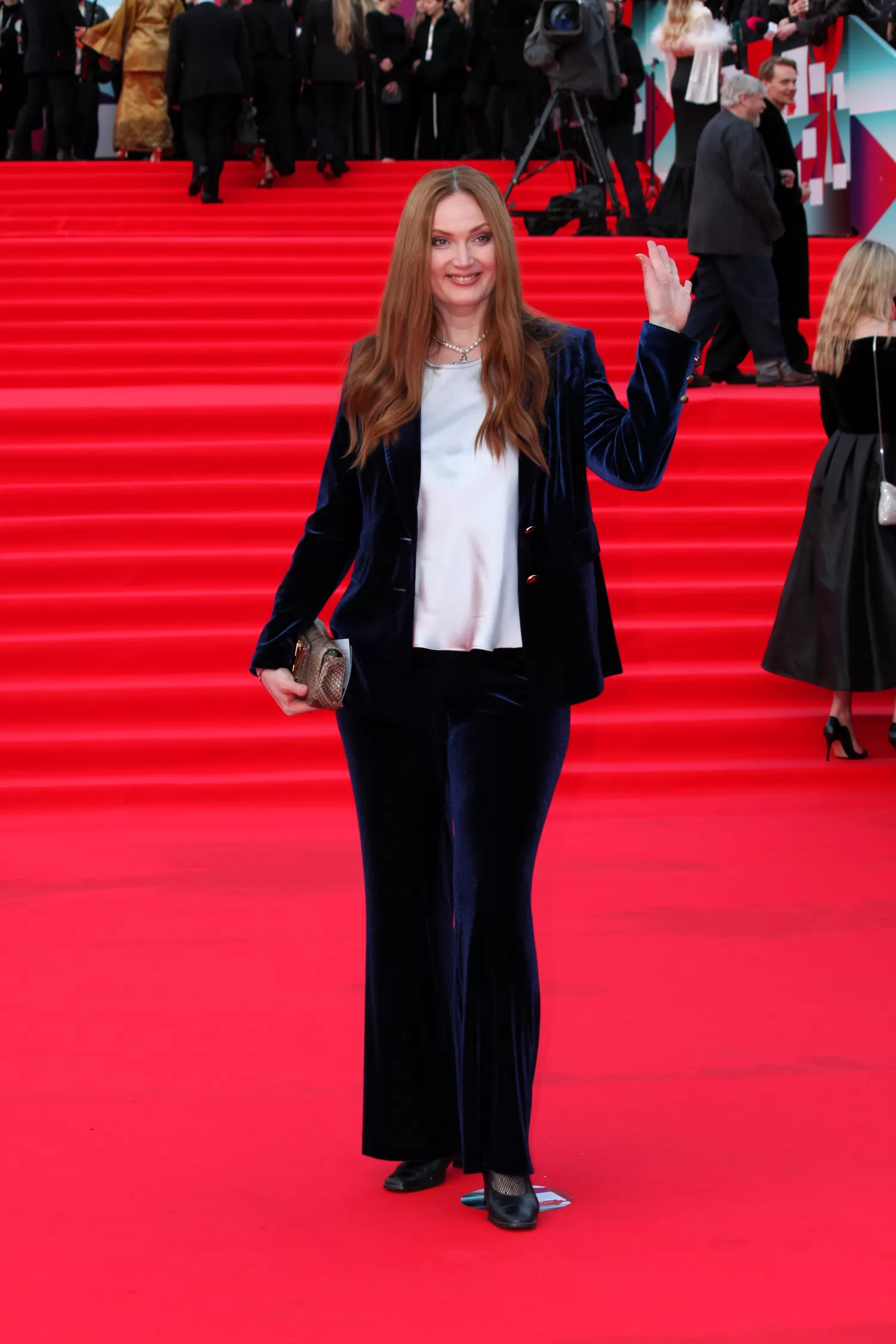 Фотография N 272455 из фотогалереи "Церемония открытия 48-го Московского кинофестиваля"