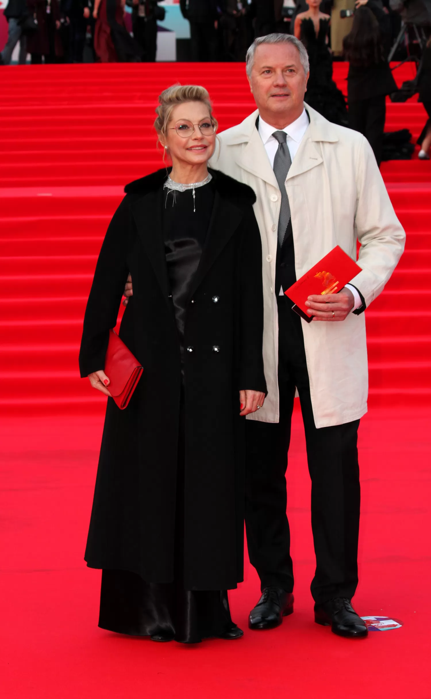 Фотография N 272460 из фотогалереи "Церемония открытия 48-го Московского кинофестиваля"