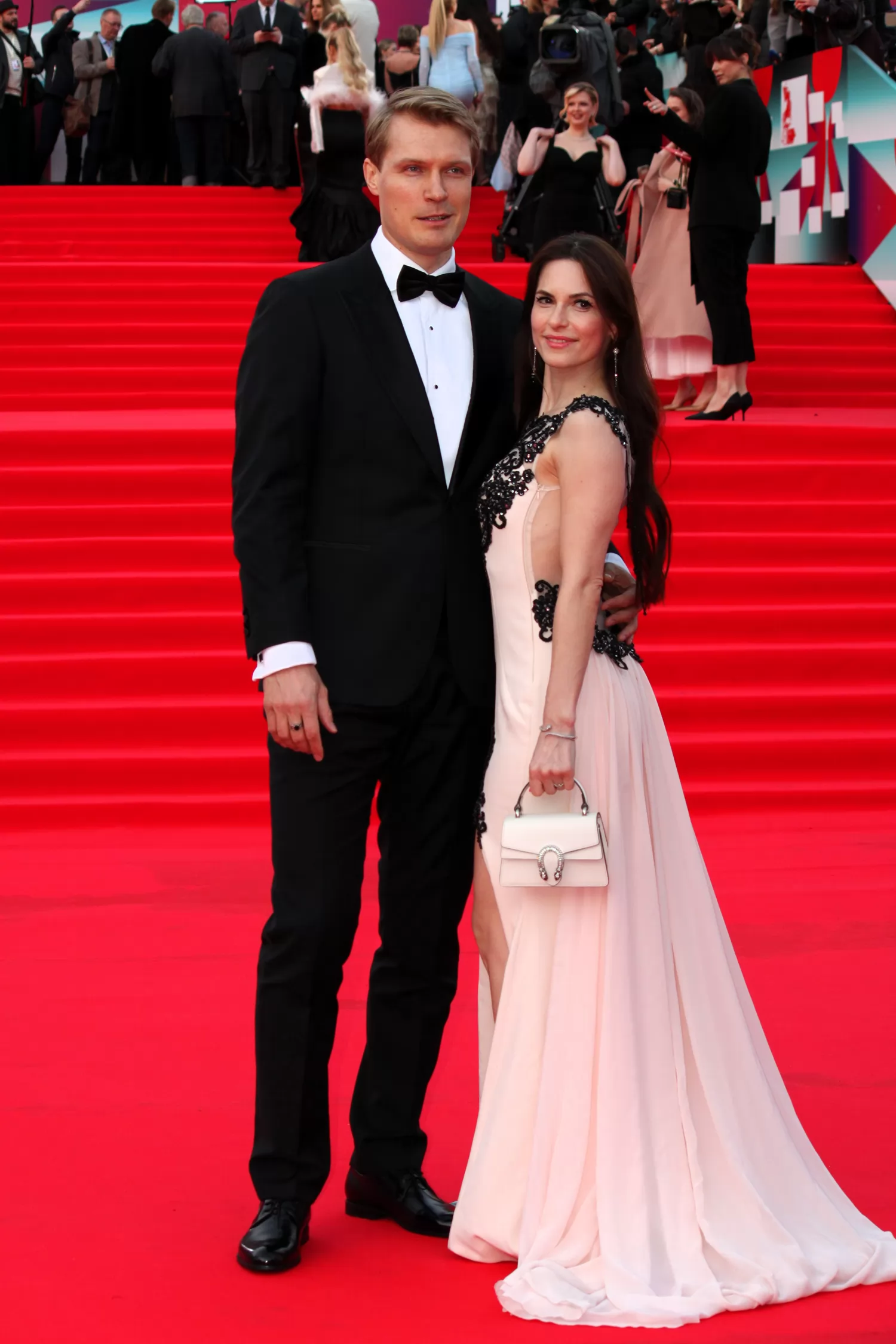 Фотография N 272469 из фотогалереи "Церемония открытия 48-го Московского кинофестиваля"