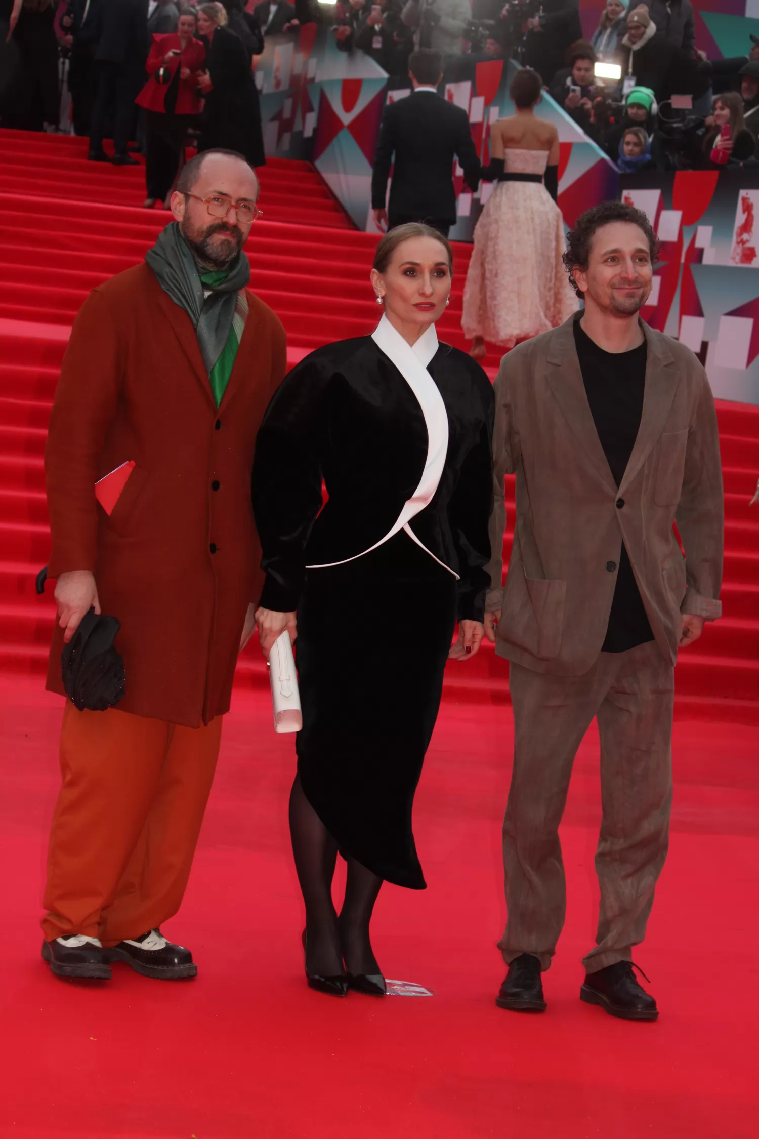 Фотография N 272799 из фотогалереи "Церемония закрытия 48-го Московского кинофестиваля"