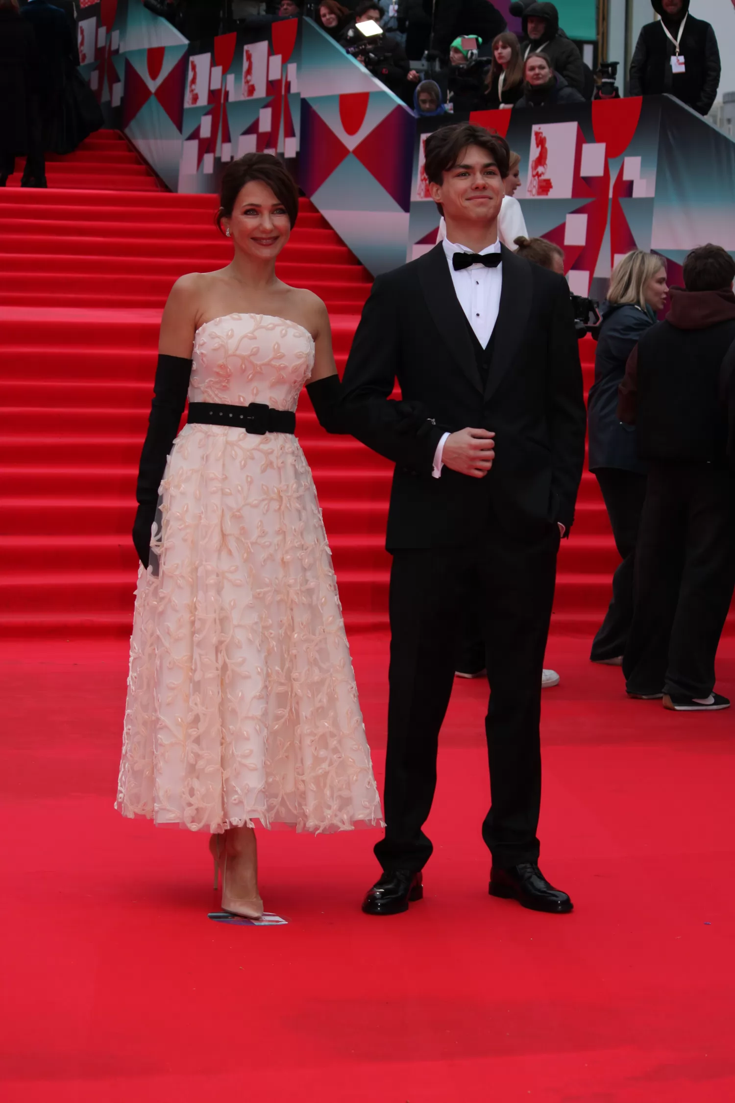 Фотография N 272805 из фотогалереи "Церемония закрытия 48-го Московского кинофестиваля"