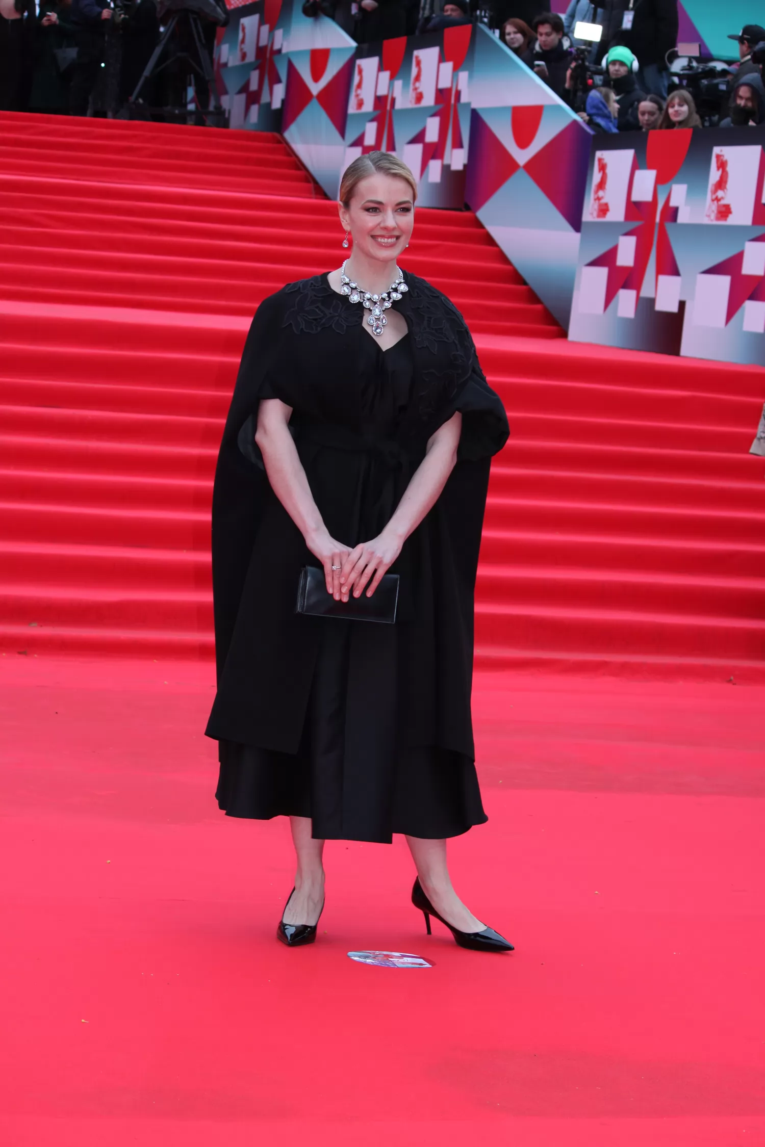 Фотография N 272772 из фотогалереи "Церемония закрытия 48-го Московского кинофестиваля"