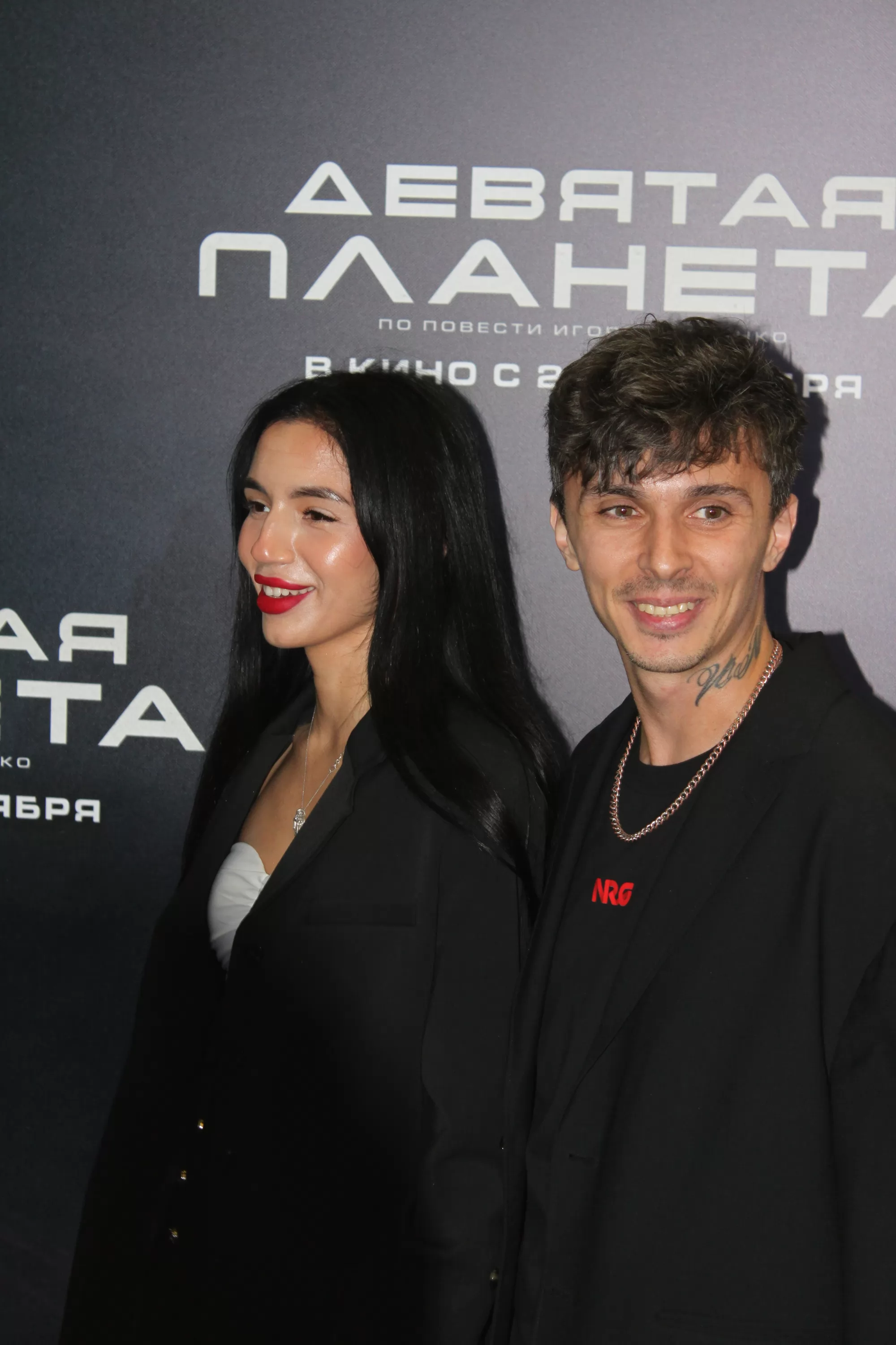 Фотография N 277749 из фотогалереи "Юра Борисов, Алексей Серебряков на премьере фильма "Девятая планета""