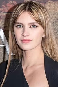 Нелл Тайгер Фри (Nell Tiger Free)