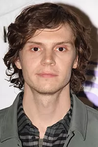 Эван Питерс / Evan Peters (© legion-media.com)