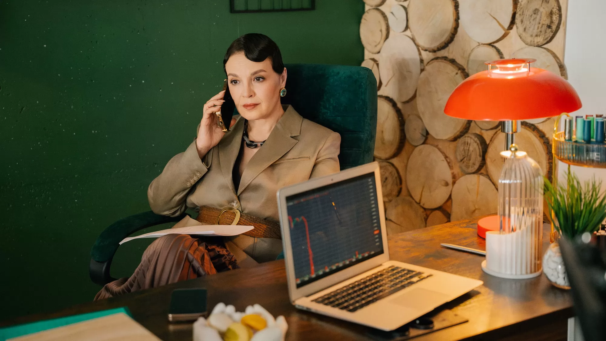 Сериал Мистер Ноготь (2026). Кадр N269126