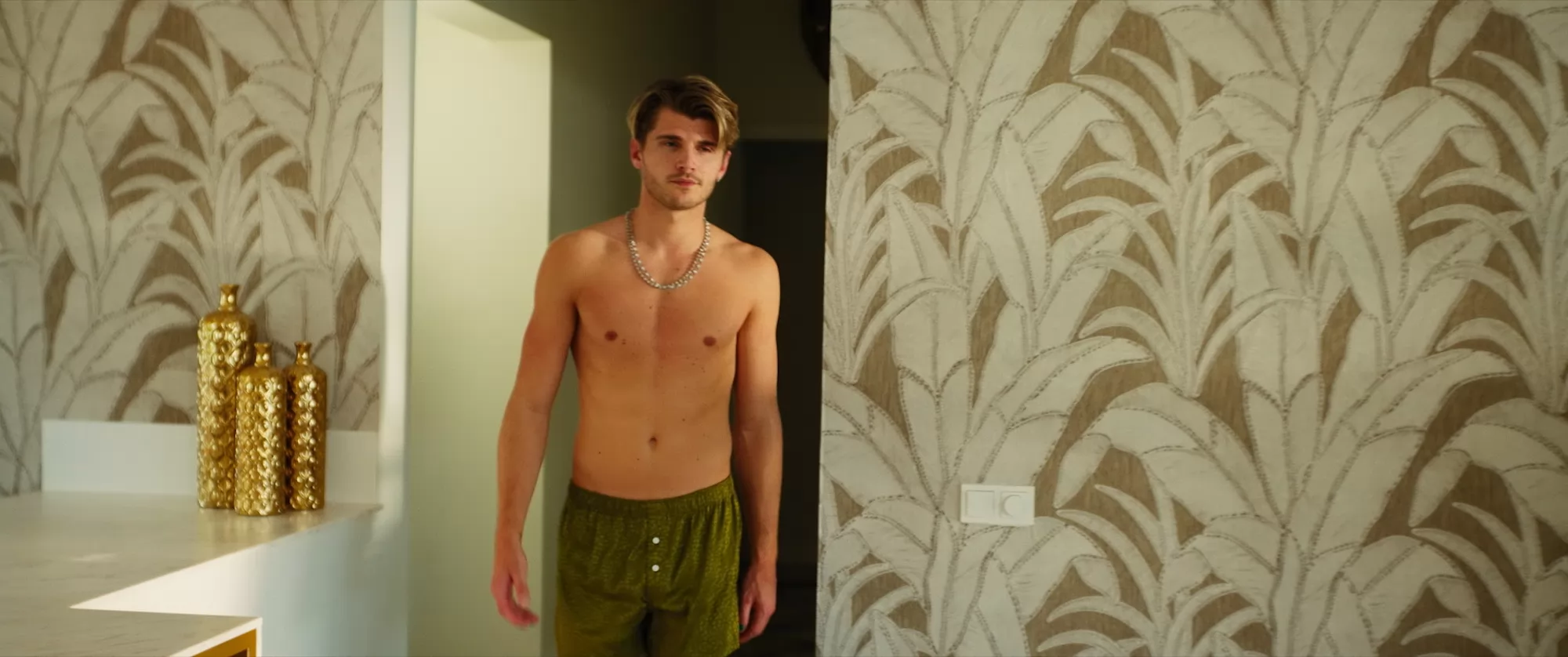 Фильм Любовный переполох (2025). Кадр N269355