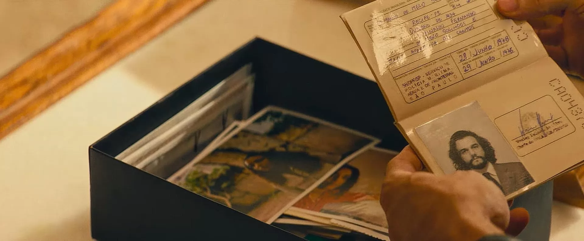 Π€ΠΈΠ»ΡΠΌ Π‘Π΅ΠΊΡΠ΅ΡΠ½ΡΠΉ Π°Π³Π΅Π½Ρ (2025). ΠΠ°Π΄Ρ N269391