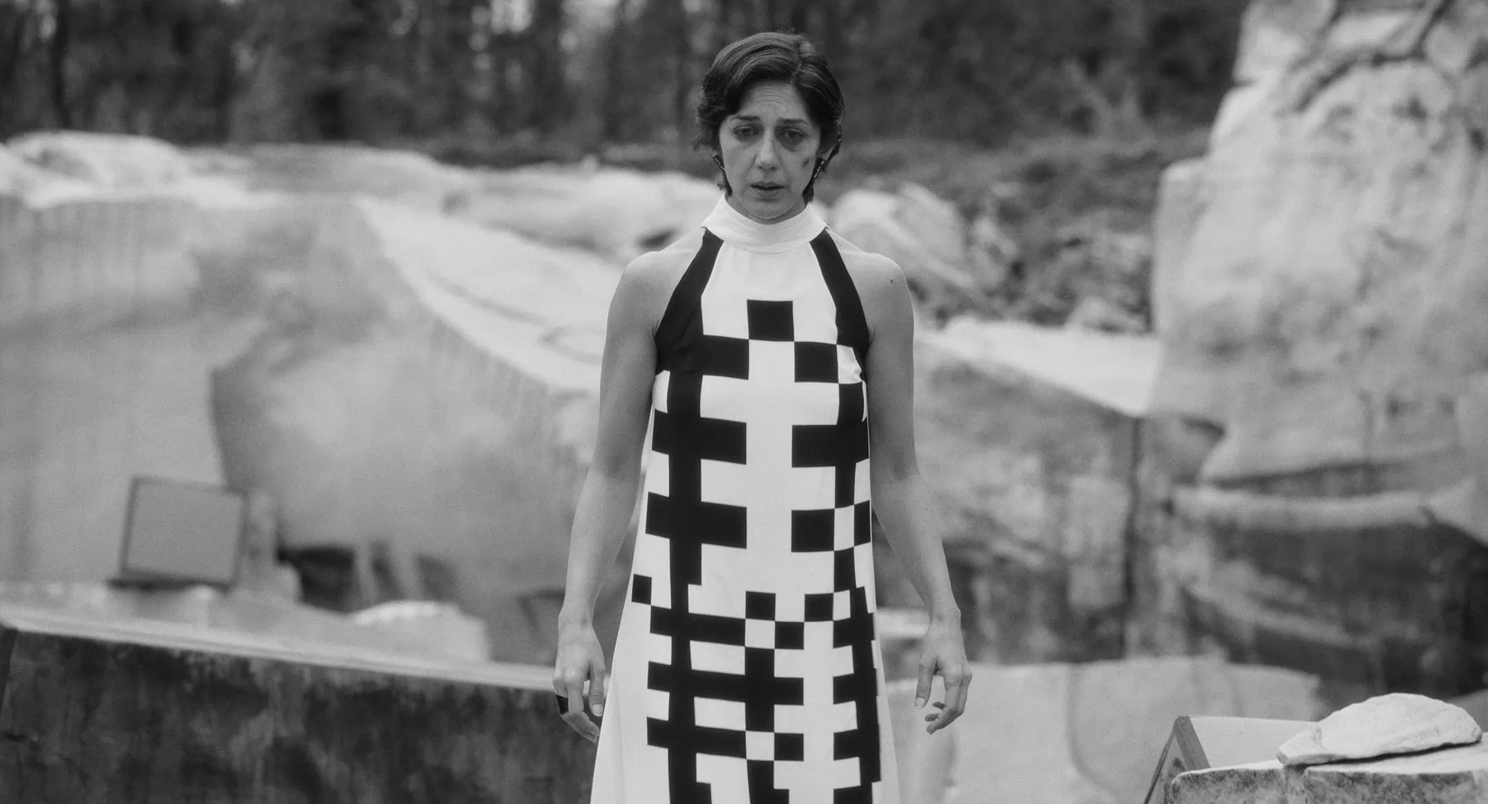 Фильм Два человека обмениваются слюной (2024). Кадр N269640