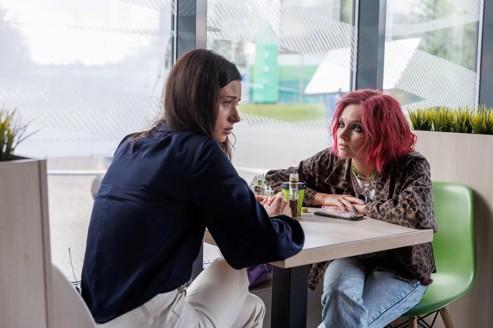 Сериал На льду (2026). Кадр N269656