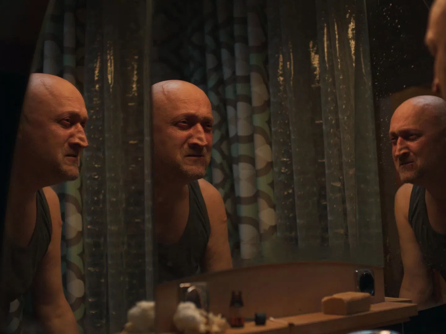 Сериал Встать на ноги (2026). Кадр N269830