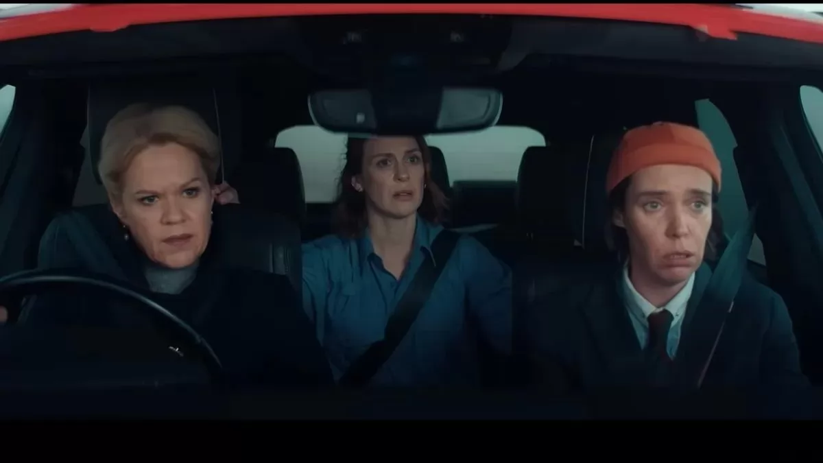 Сериал Как попасть на небеса из Белфаста (2026). Кадр N269837