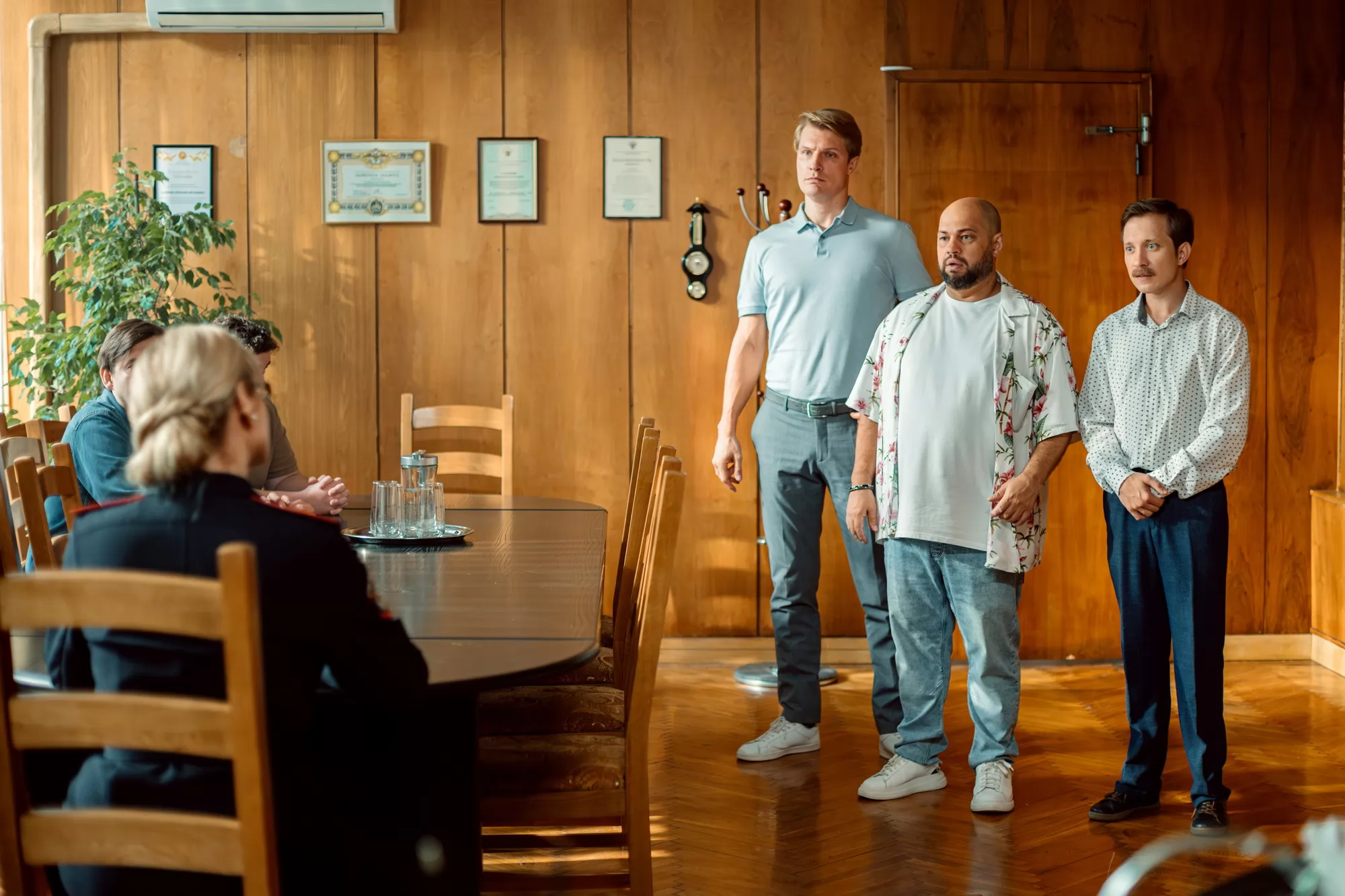 Сериал Солнце, море, два ствола (2024-2026). Кадр N270121