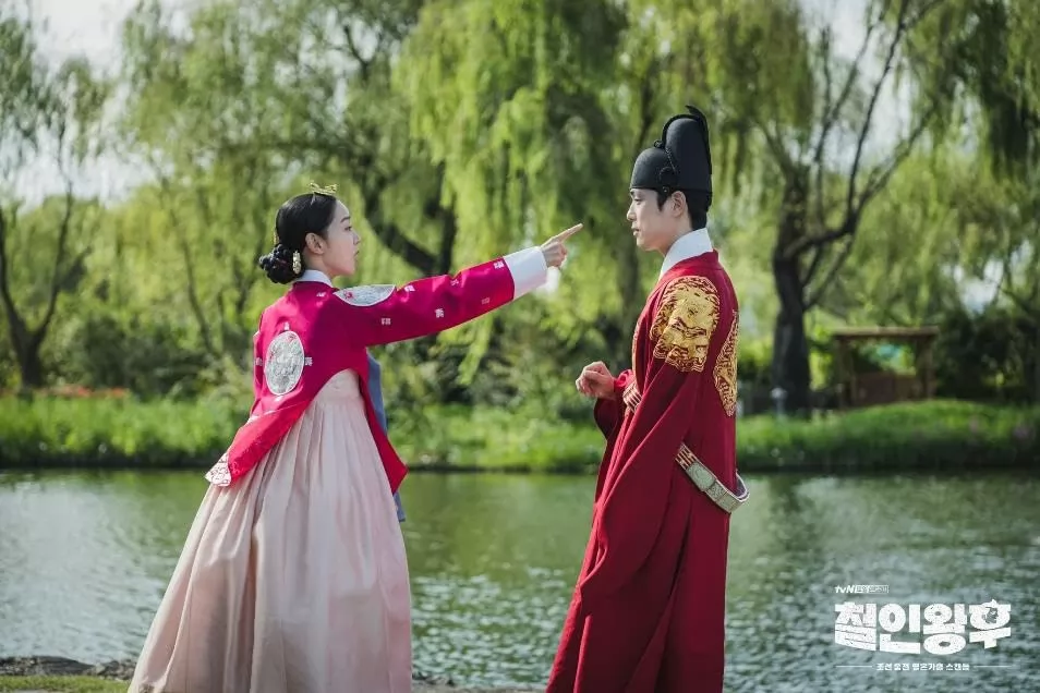 Сериал Королева Чорин (2020-2021). Кадр N270216