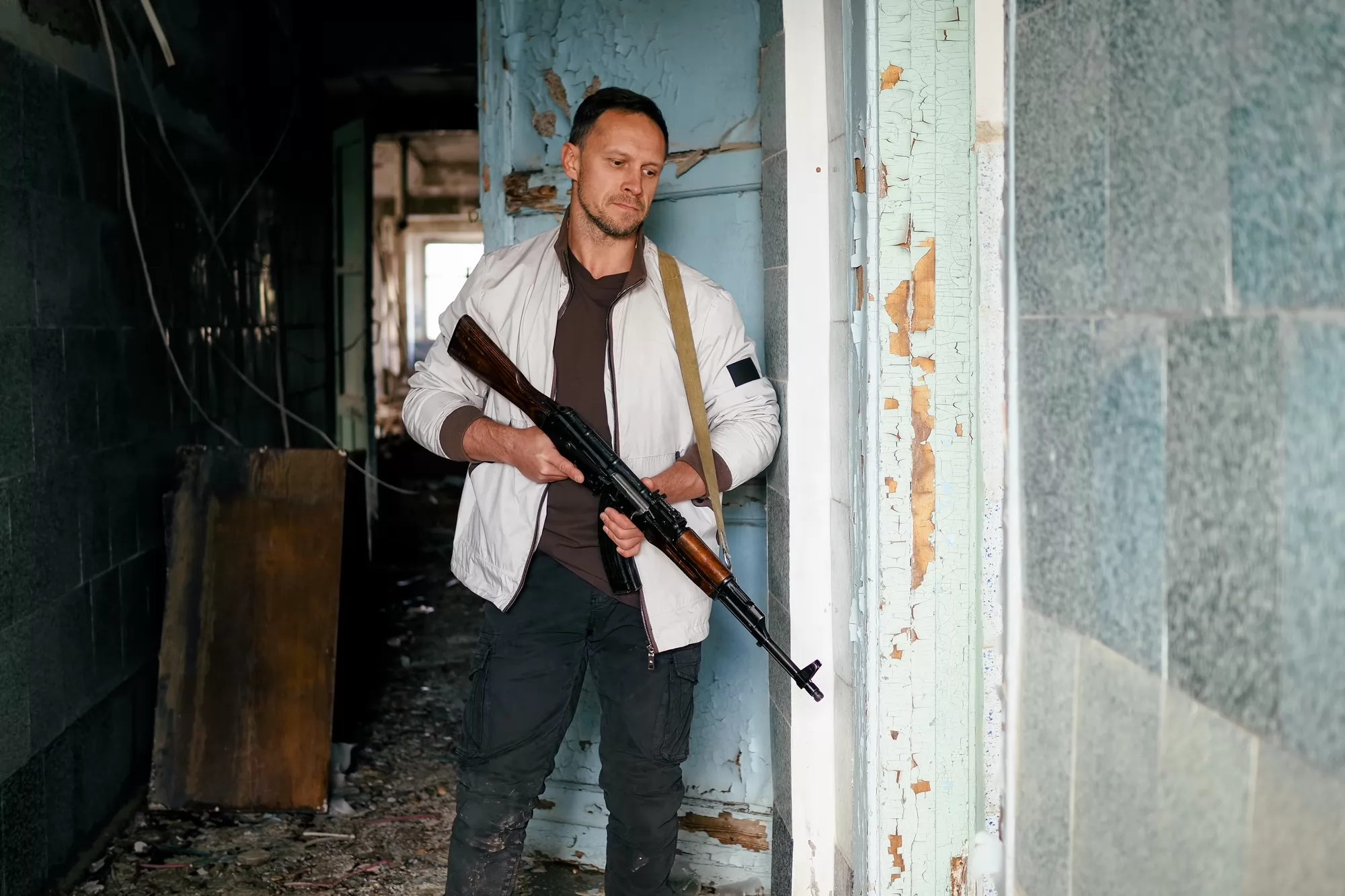 Сериал Новая земля (2026). Кадр N270636