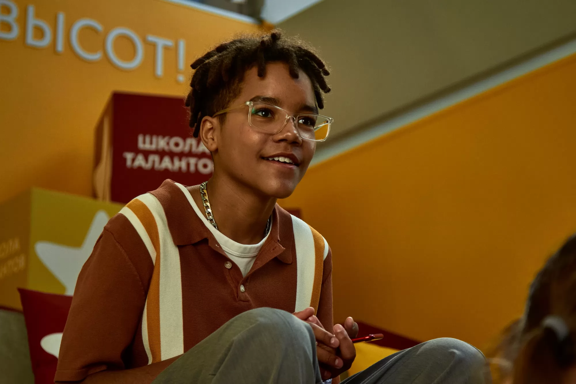 Сериал Двойная жизнь Ми (2026). Кадр N270694