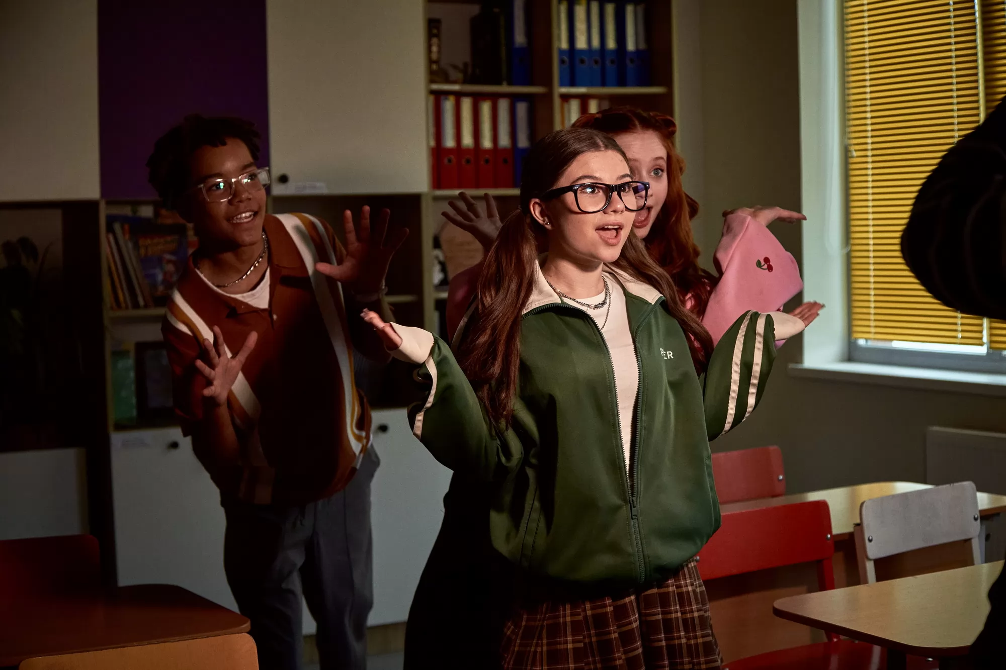 Сериал Двойная жизнь Ми (2026). Кадр N270696