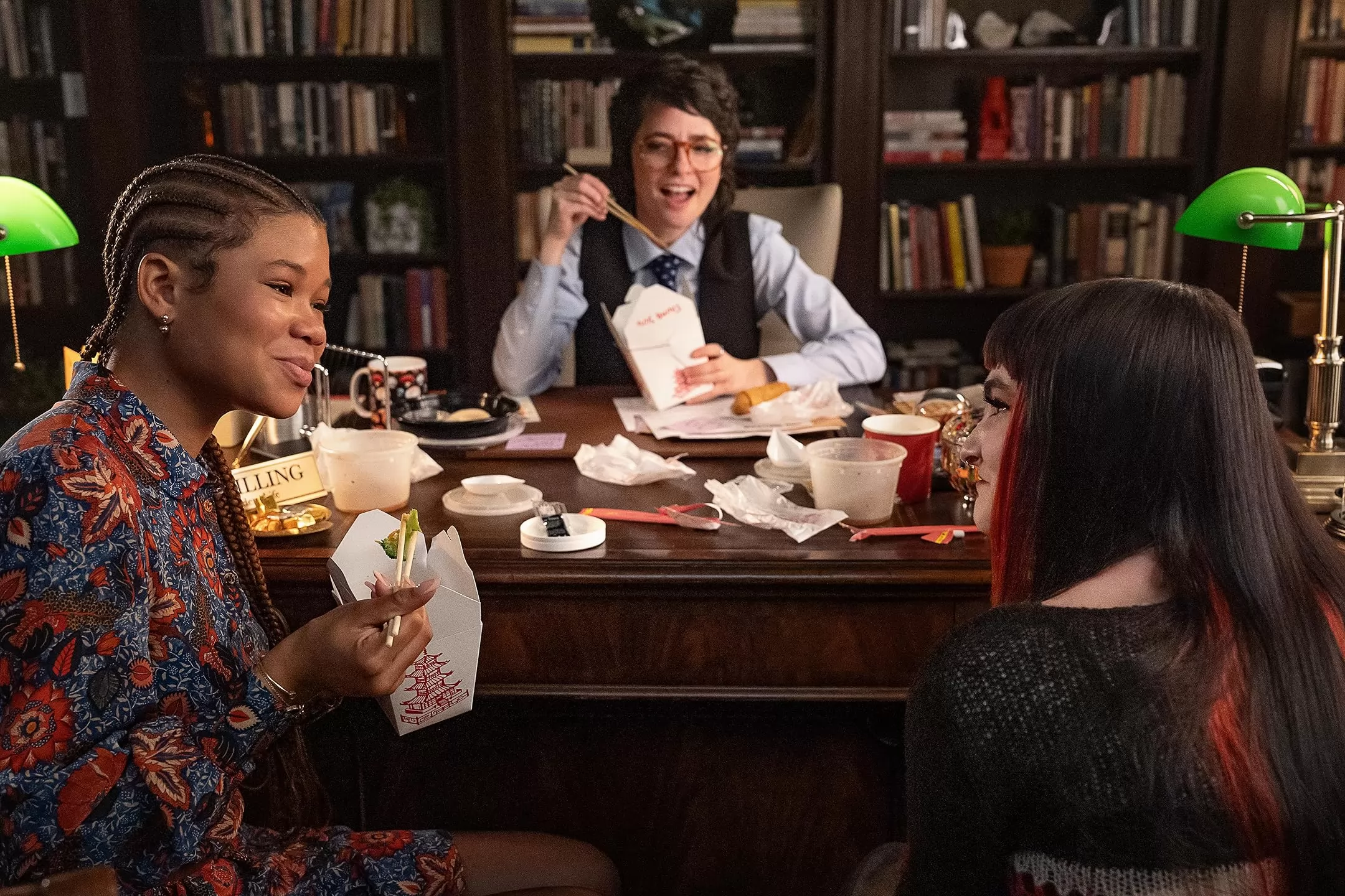 Фильм Соседки по комнате (2026). Кадр N270970