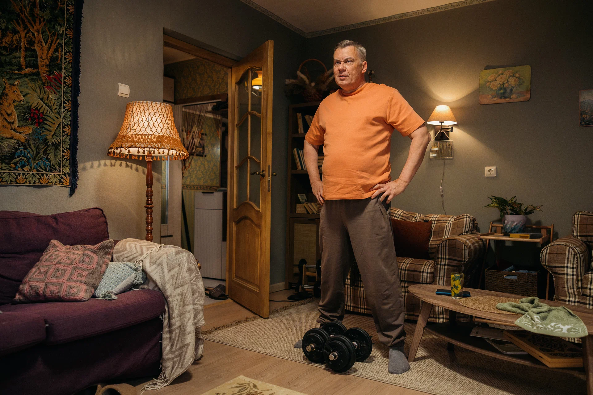 Сериал Лифт (2026). Кадр N271978