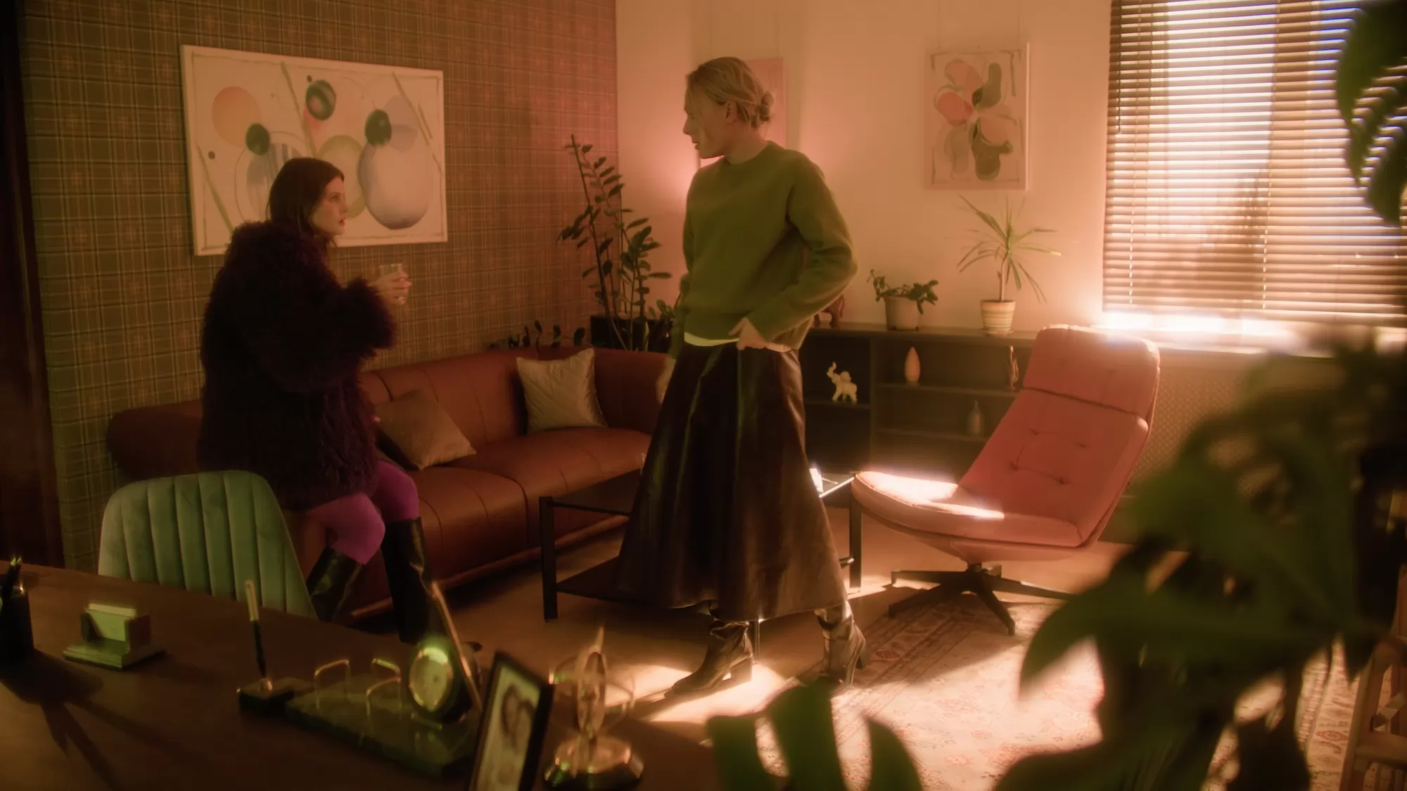 Сериал Выход (2026). Кадр N272088