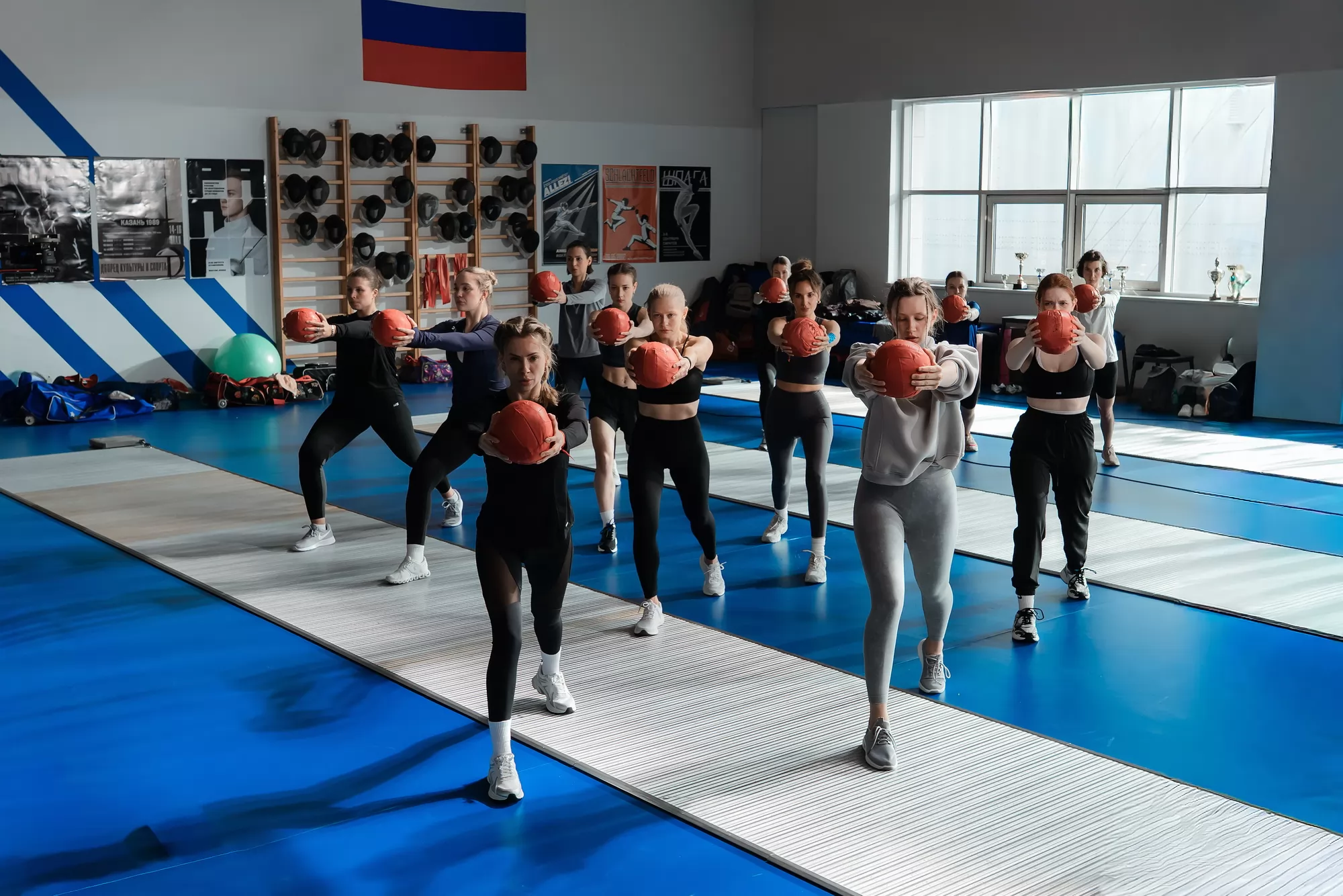 Фильм Учитель фехтования (2026). Кадр N272347