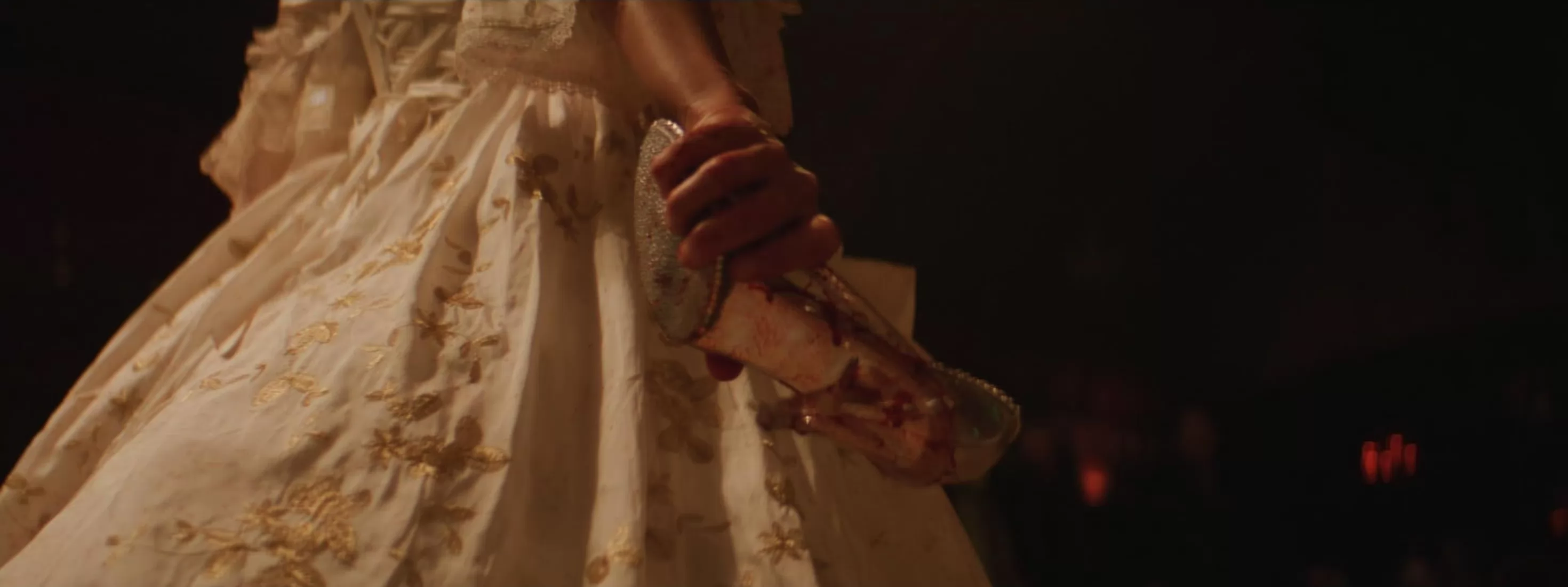 Фильм Проклятие Золушки: Кровь на туфельке (2024). Кадр N272583