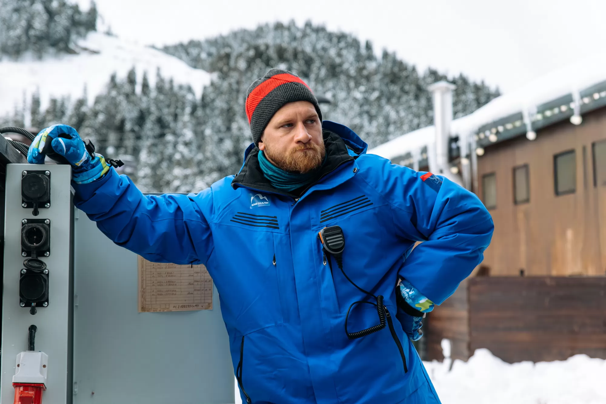 Сериал Горнолыжка (2026). Кадр N272671