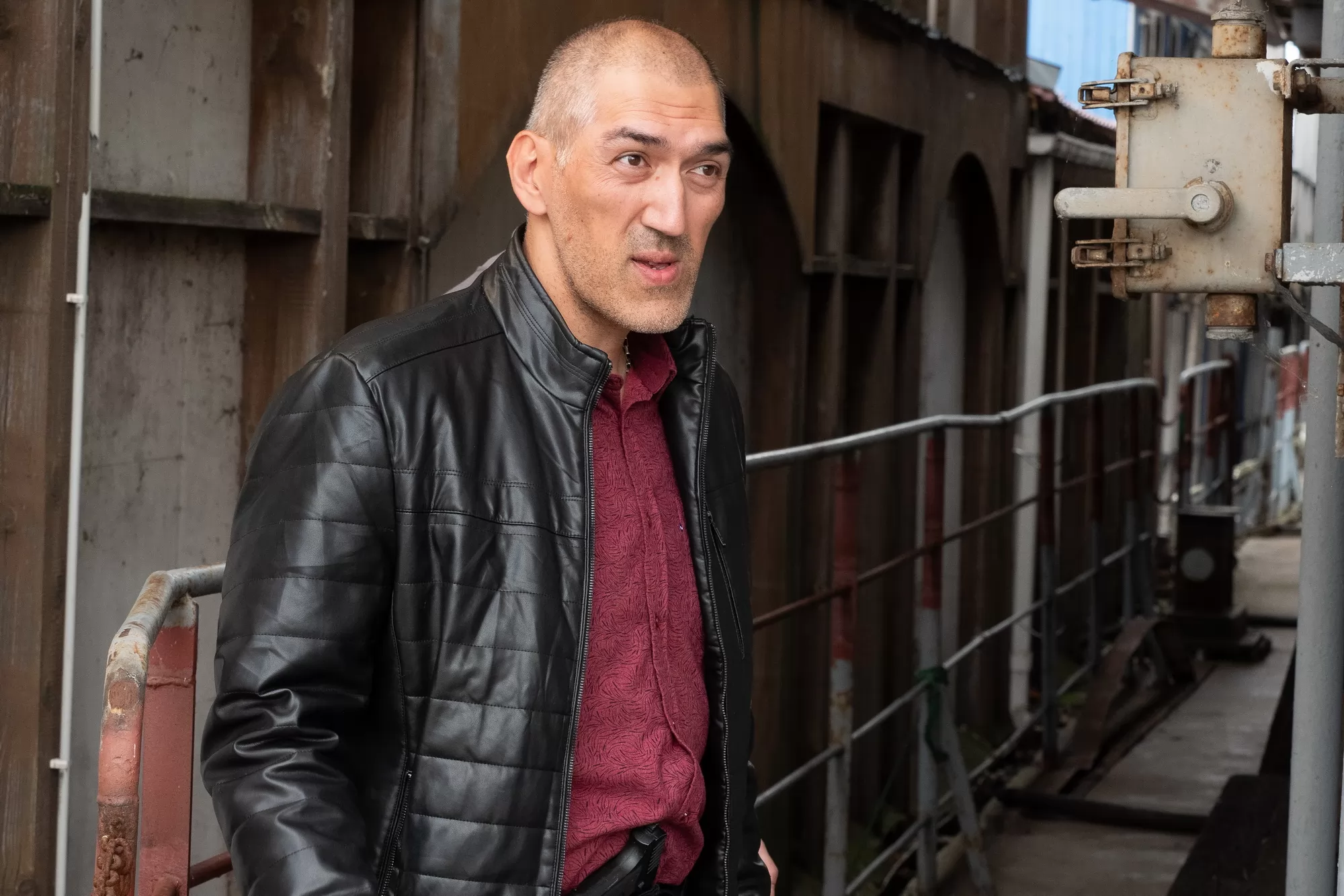 Сериал Псы и волки (2026). Кадр N272706