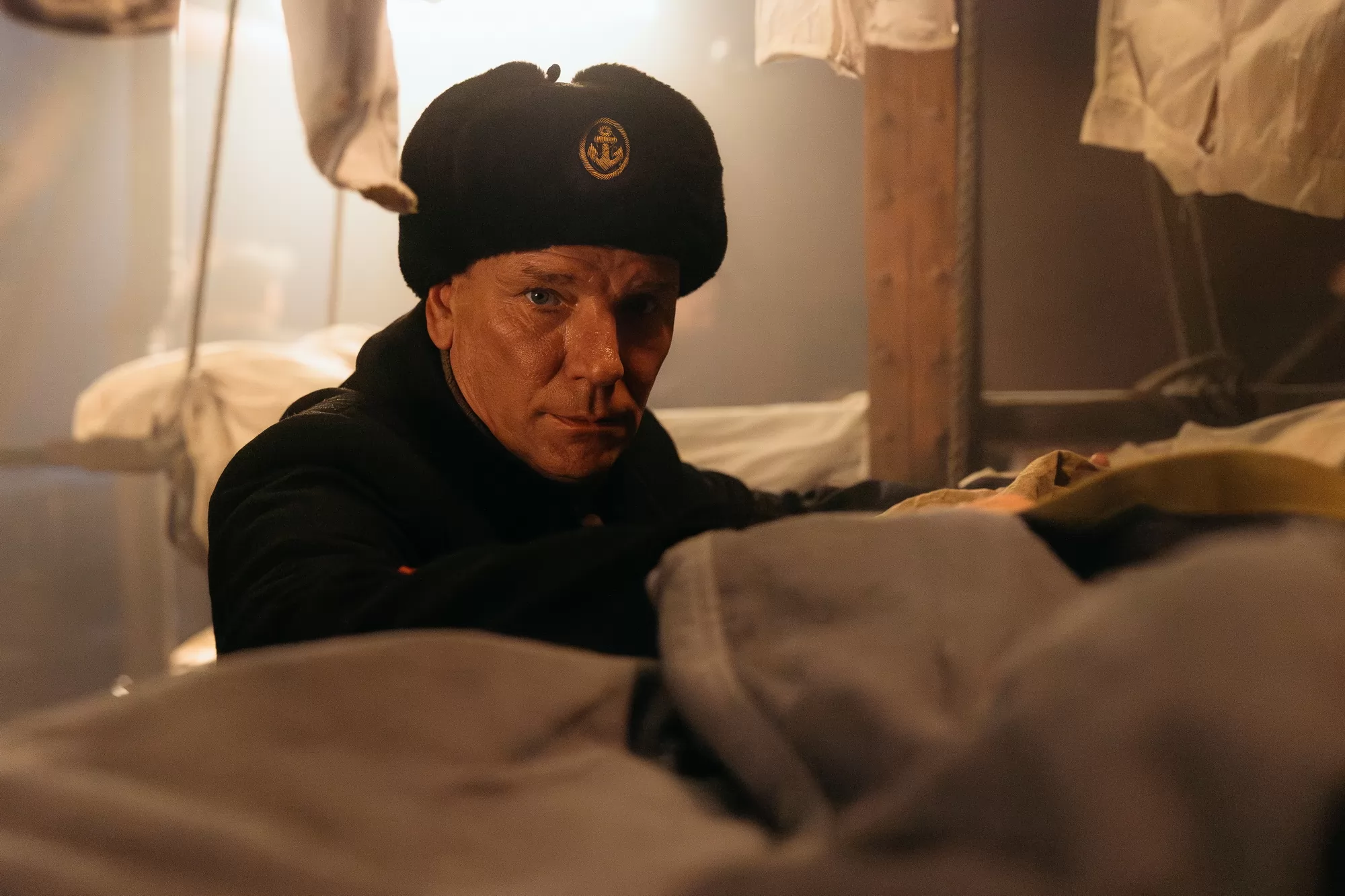 Фильм Спасенный (2026). Кадр N272897