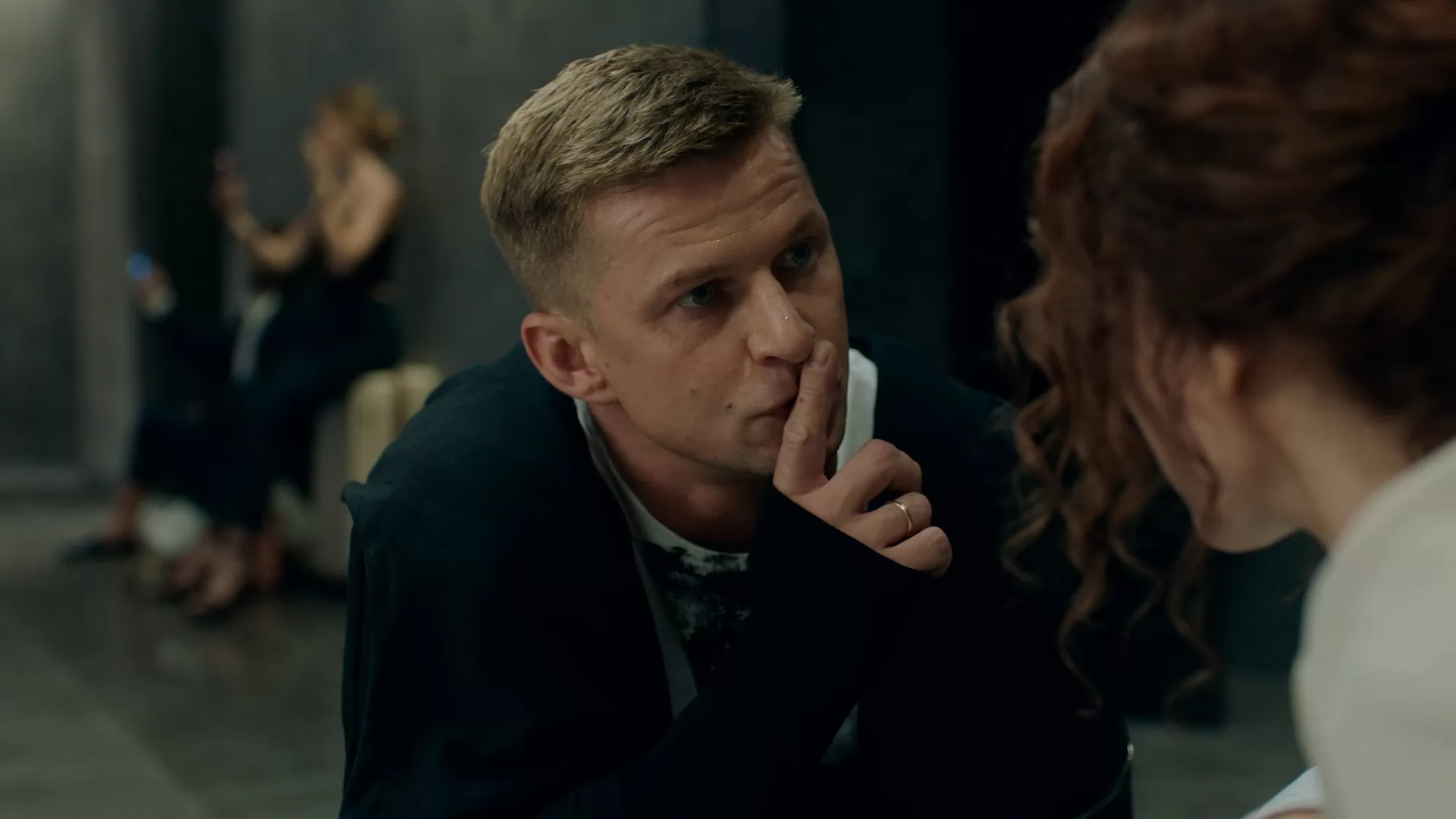 Фильм Аэропорт (2026). Кадр N272993