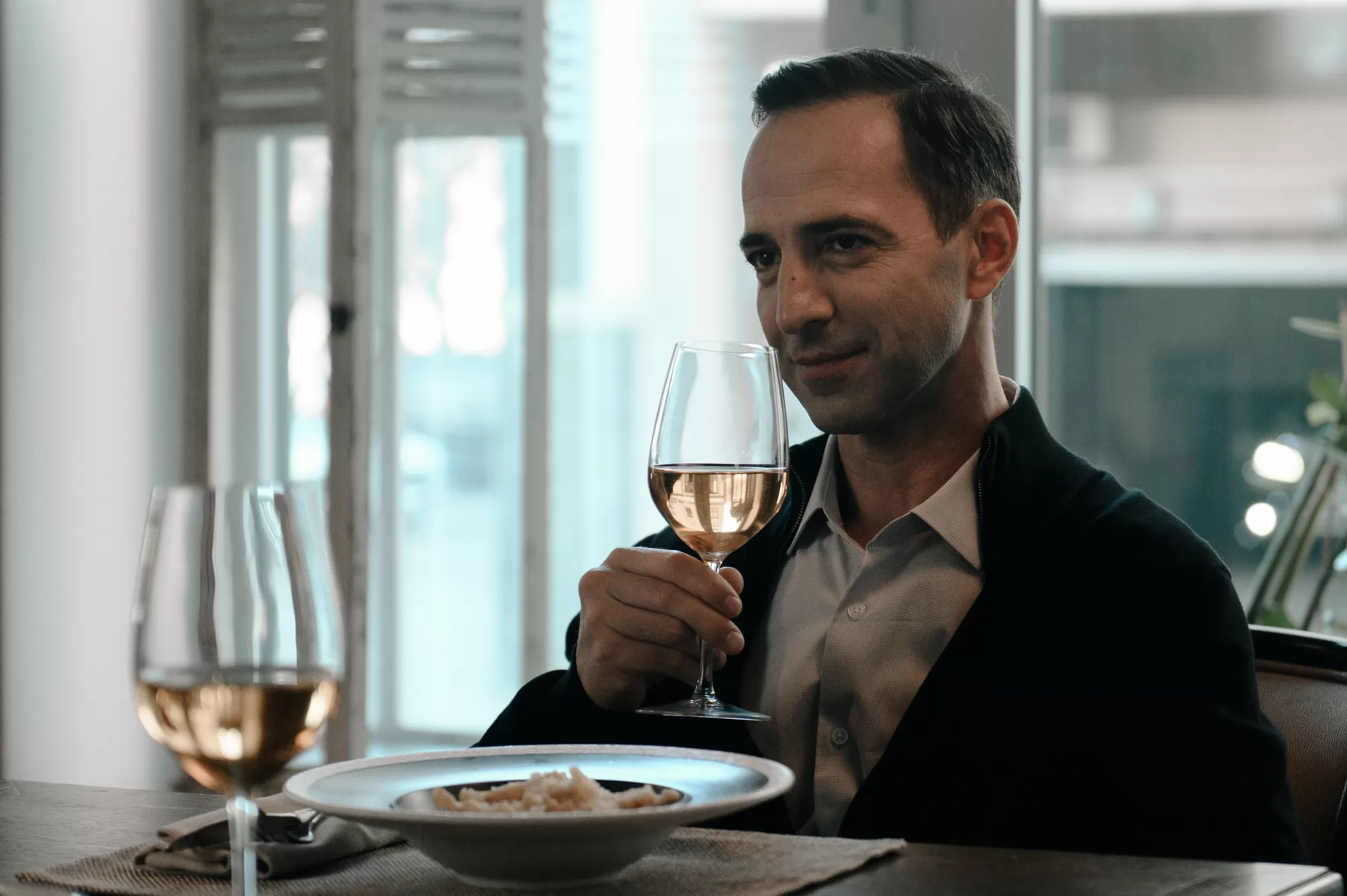 Сериал На своей волне (2026). Кадр N273316