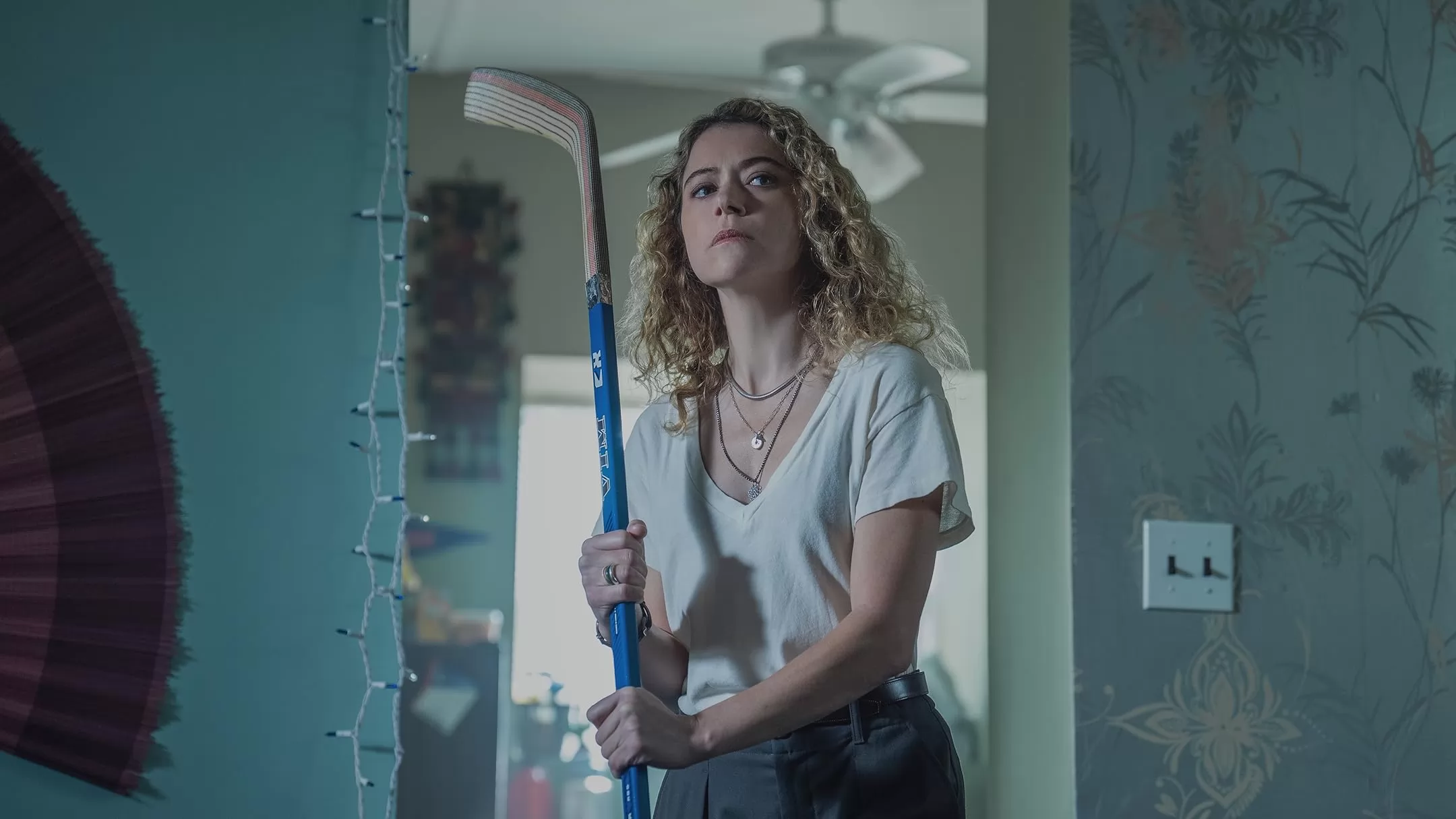 Сериал Максимальное удовольствие гарантировано (2026). Кадр N273644