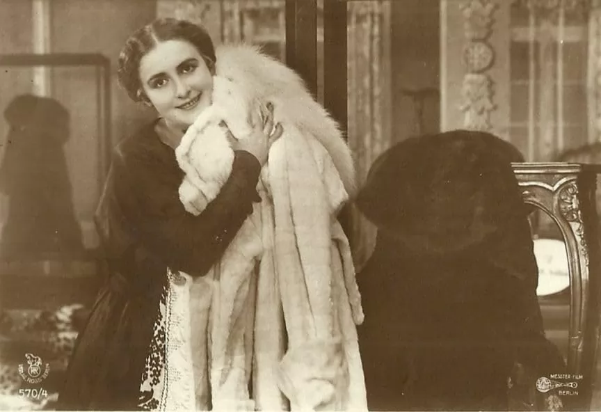 Фильм Хозяйка, Дьявол и Манекен (1919). Кадр N275649