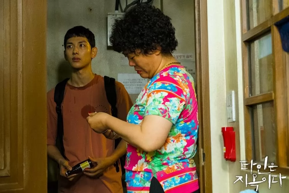 Сериал Незнакомцы из ада (2019). Кадр N275669