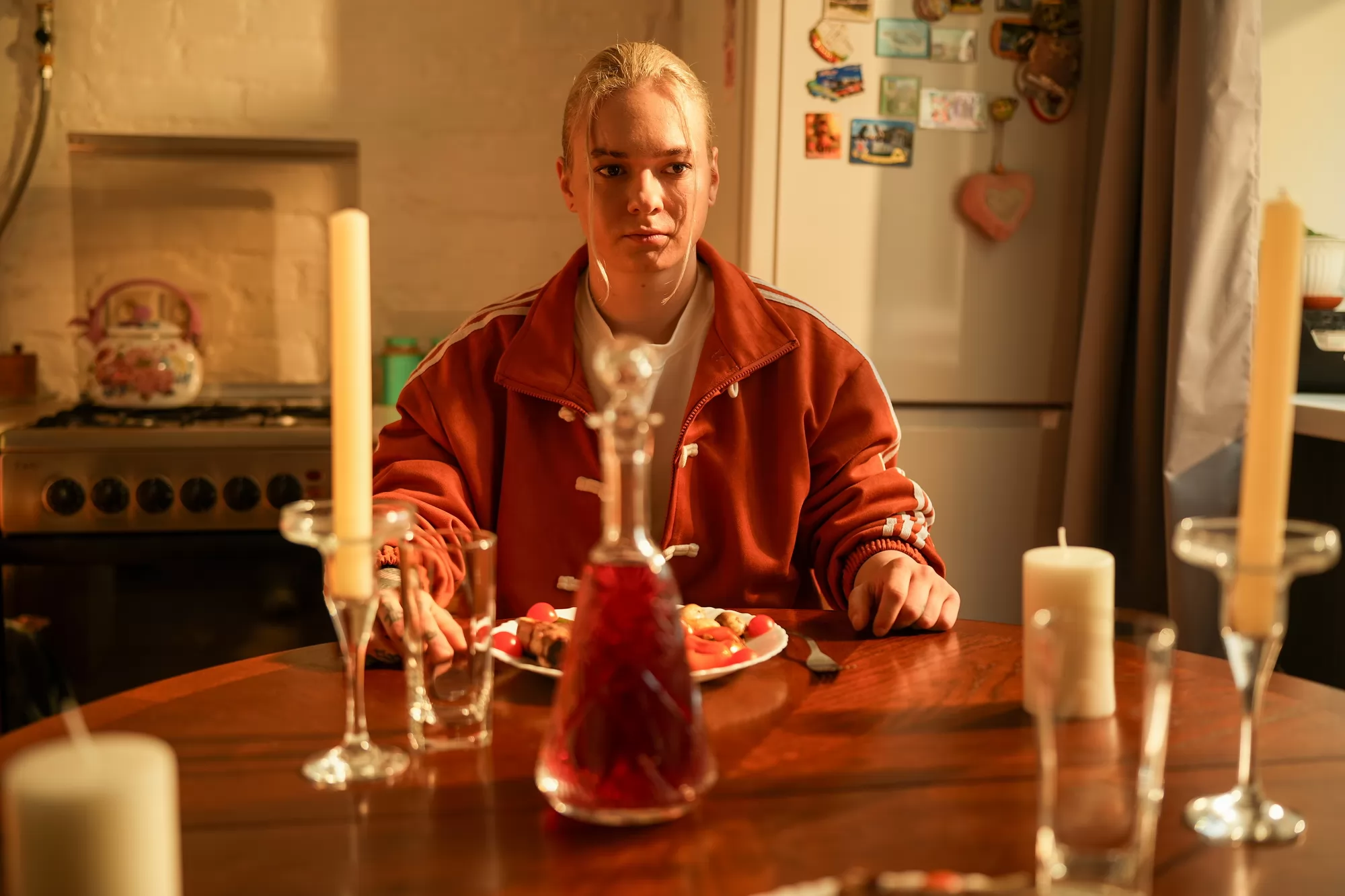 Сериал Трудная (2024-2026). Кадр N276898